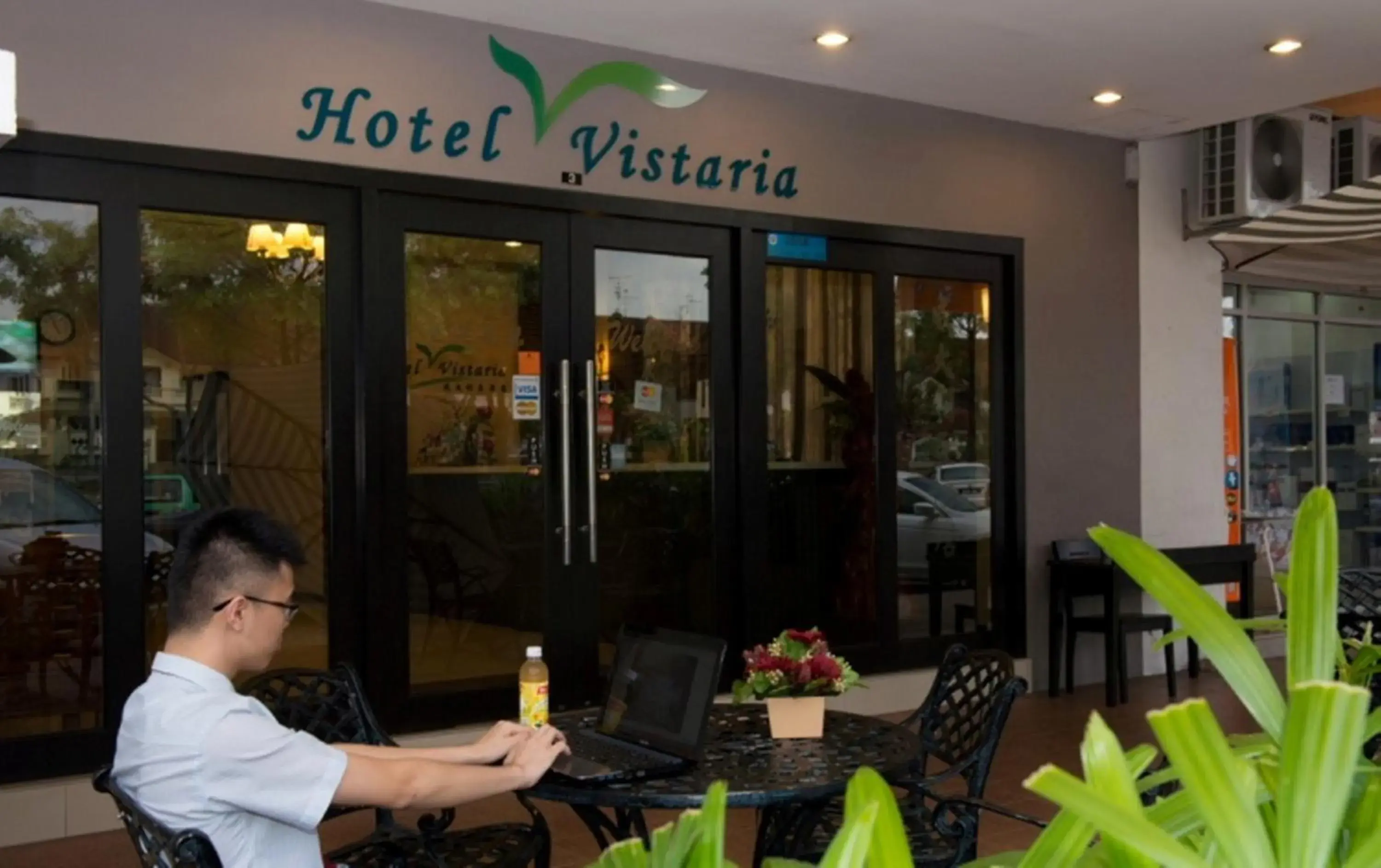 Facade/entrance in Hotel Vistaria