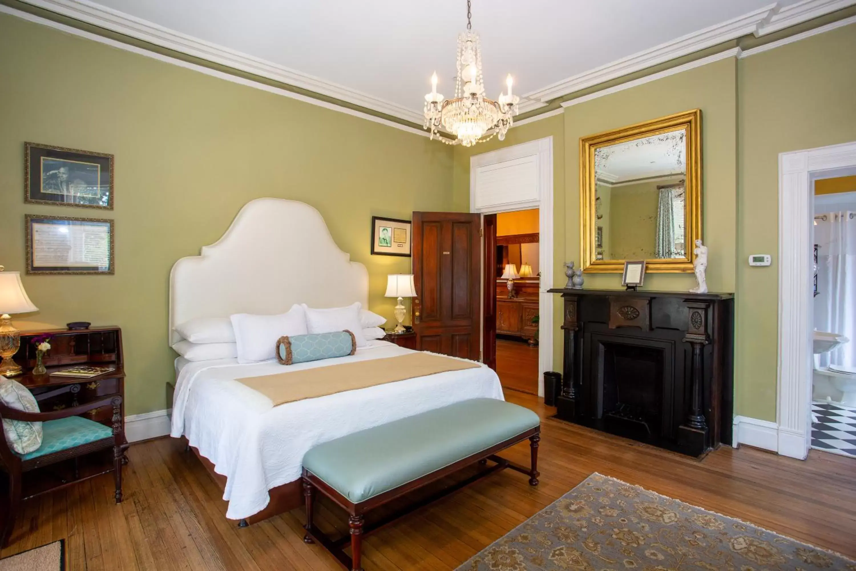 Photo of the whole room, Bed in Kehoe House, Historic Inns of Savannah Collection
