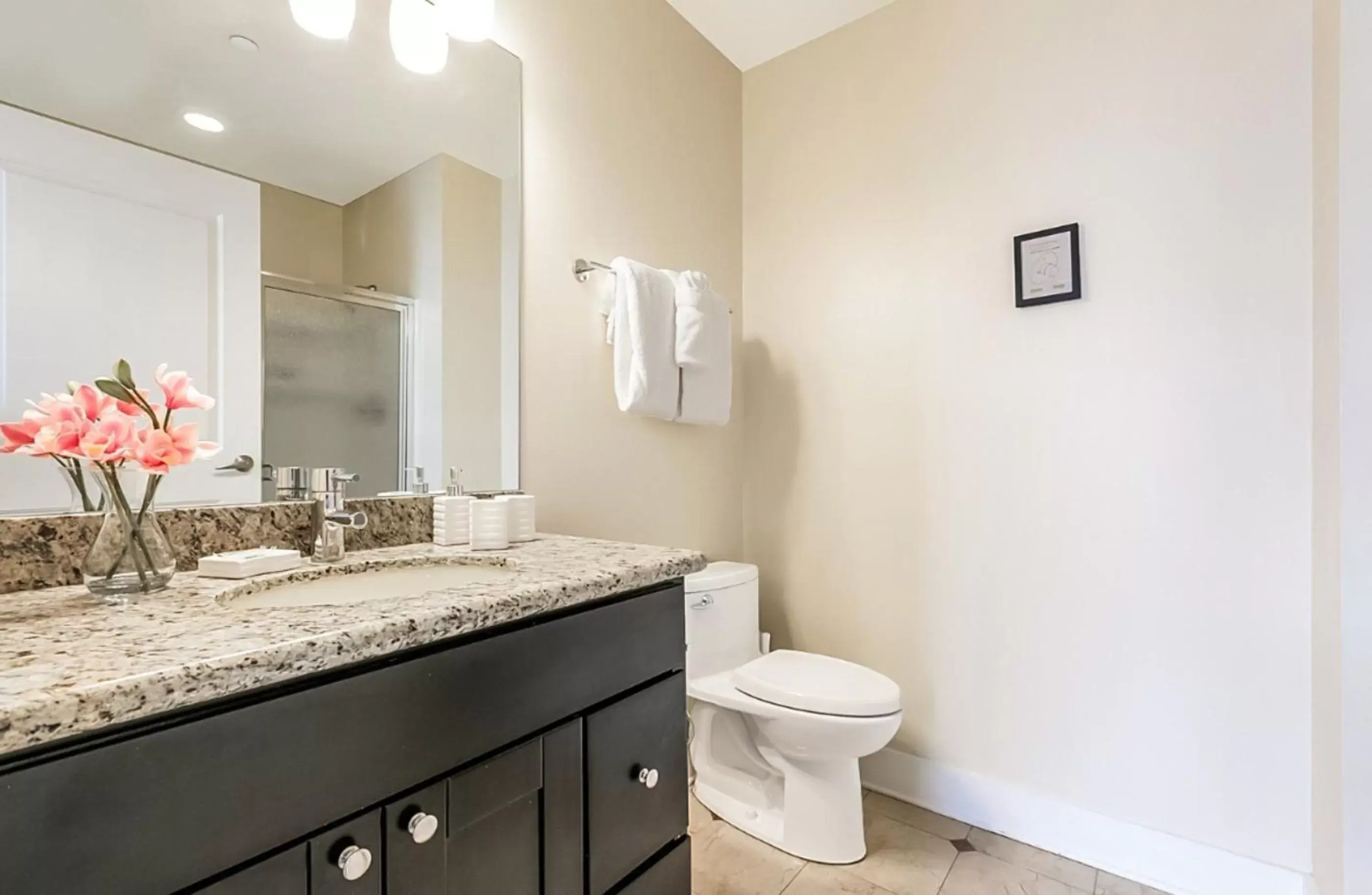 Bathroom in Stunning Apartments with Luxury Amenities