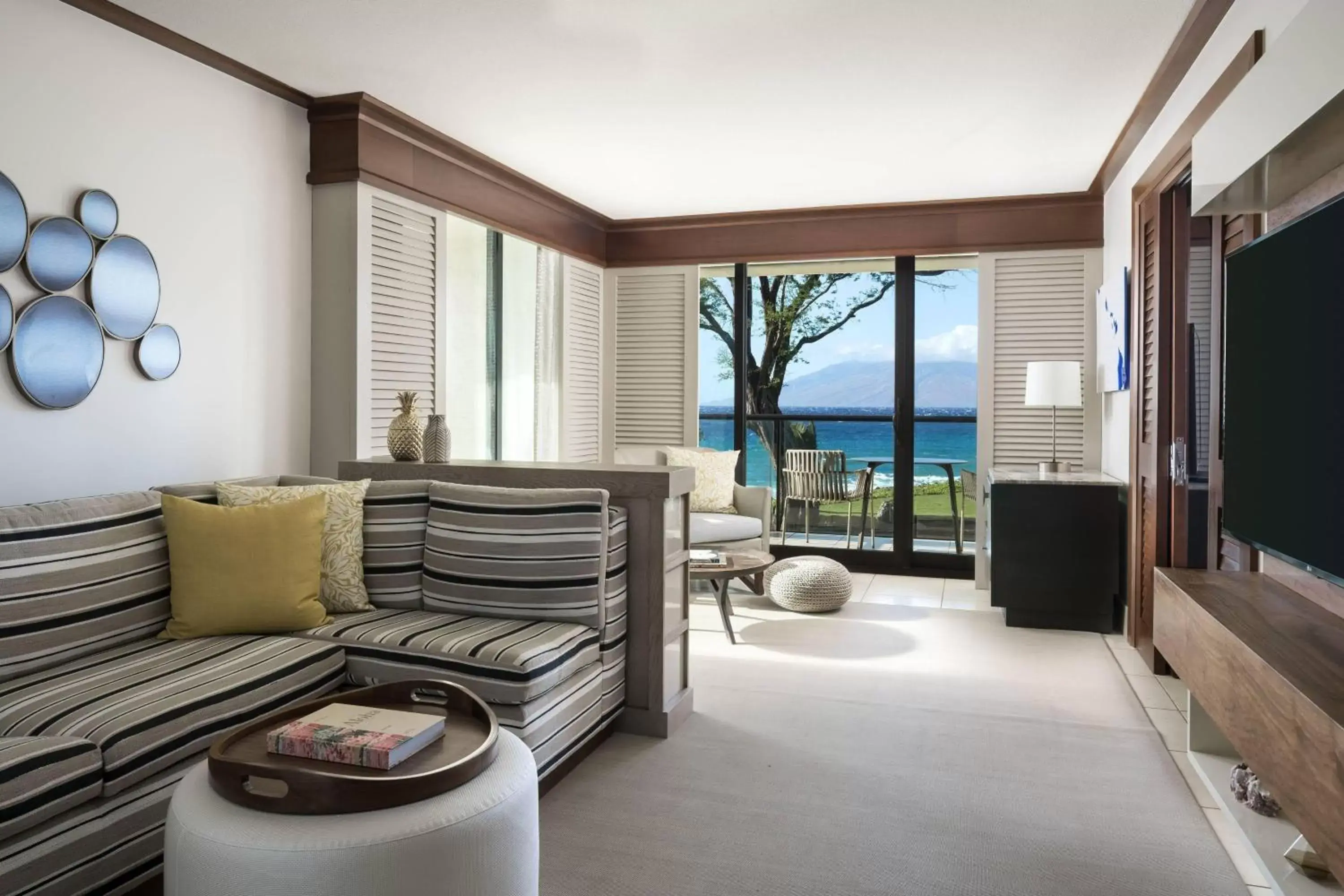 Living room, Seating Area in Wailea Beach Resort - Marriott, Maui