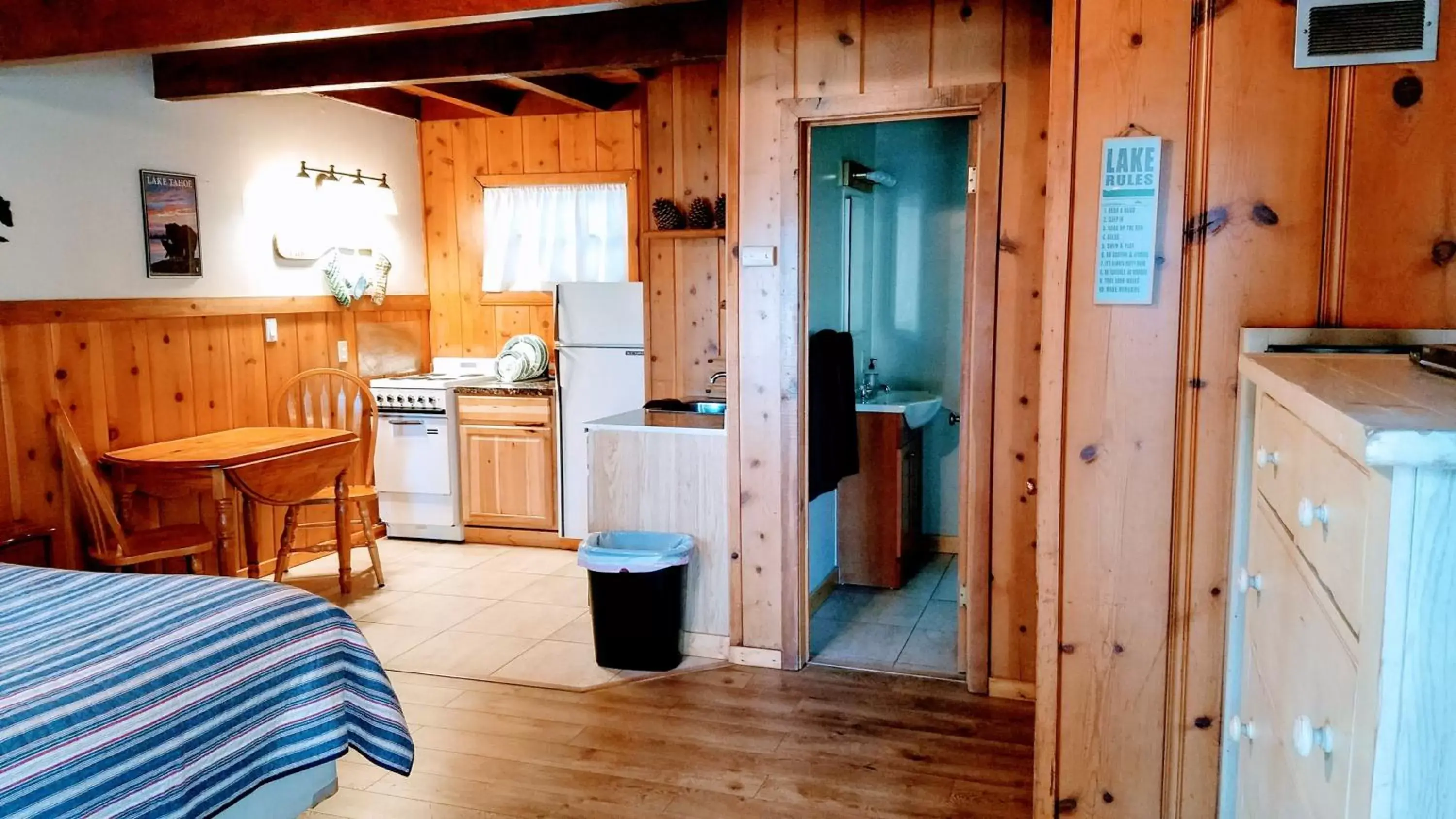 Kitchen/Kitchenette in The Washoe Lodge