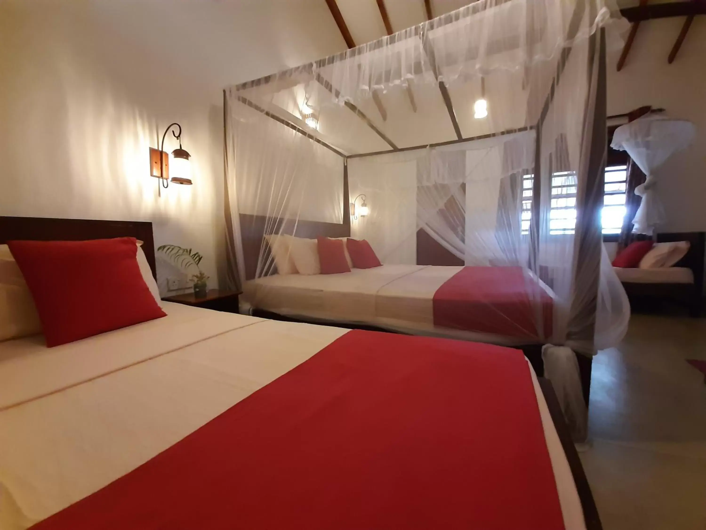 Family Room with Balcony in Weligama Ocean Breeze Family Room with Balcony in Weligama Ocean Breeze