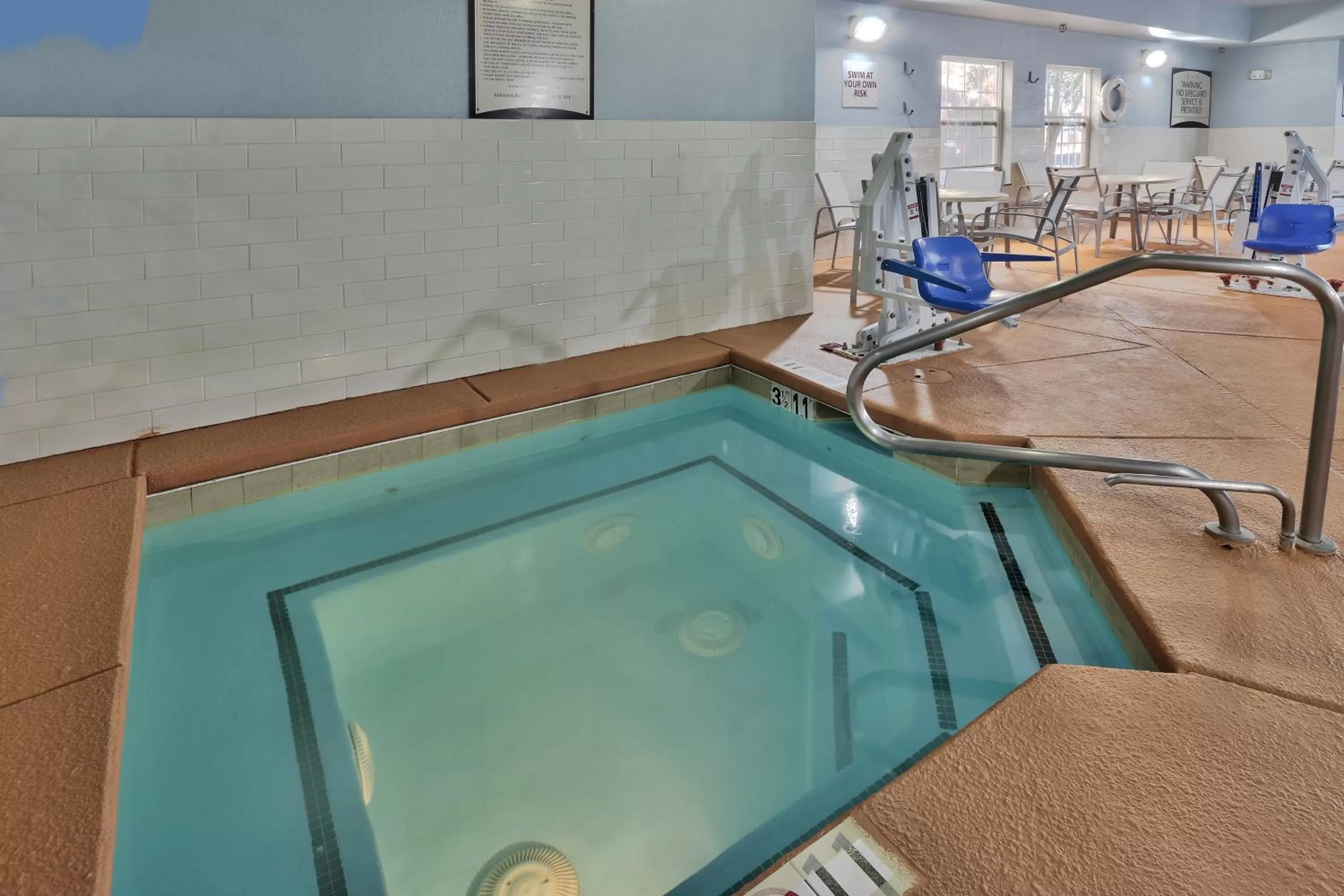 Swimming pool in Staybridge Suites Albuquerque North by IHG