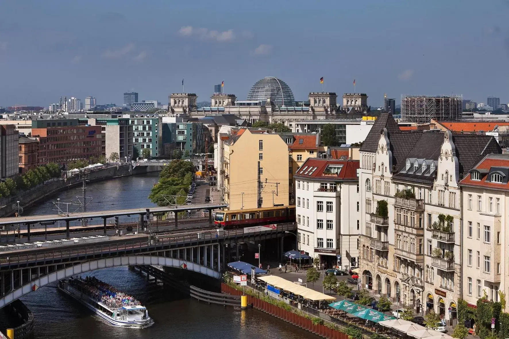 Nearby landmark in Meliá Berlin