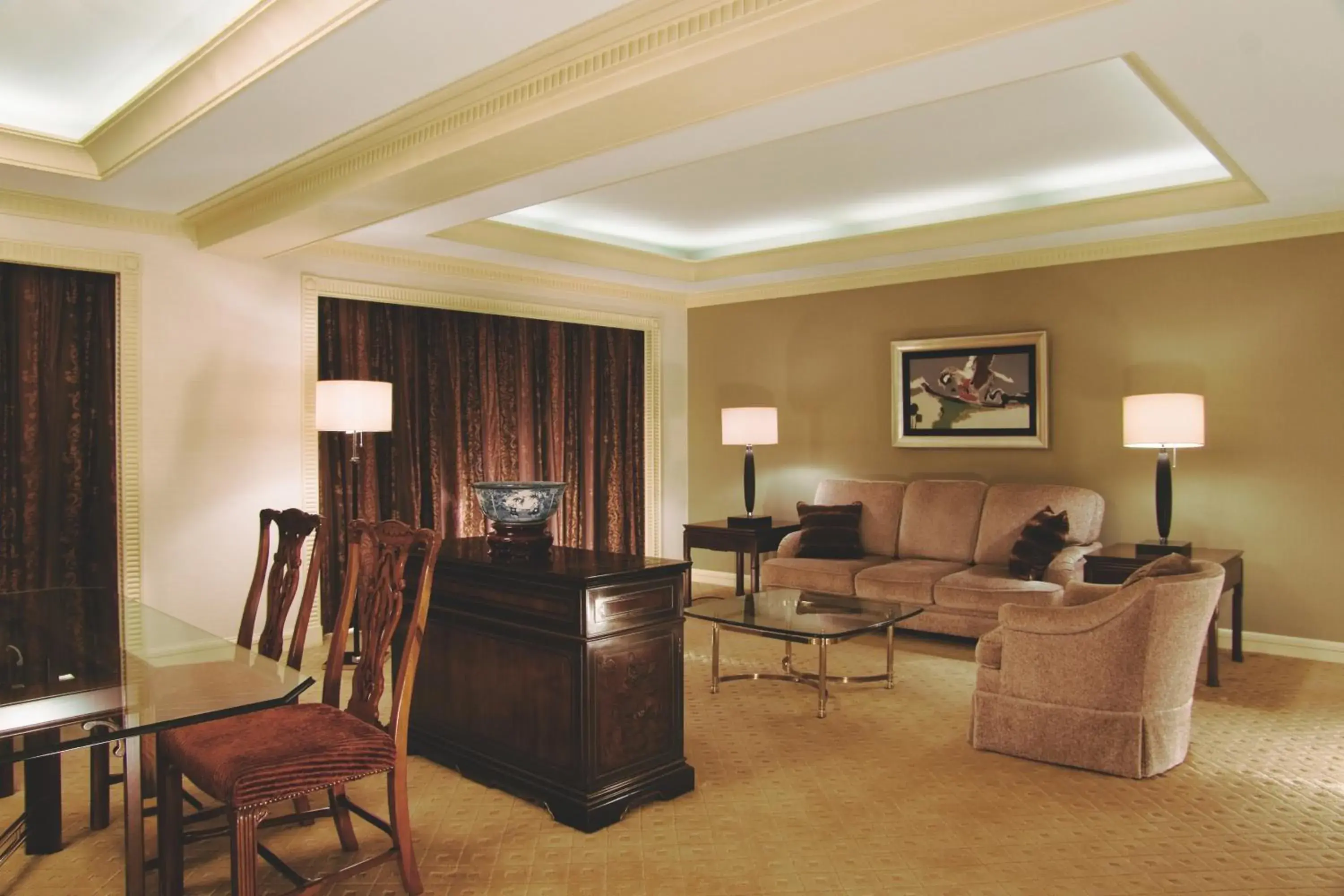 Living room, Seating Area in Okura Garden Hotel