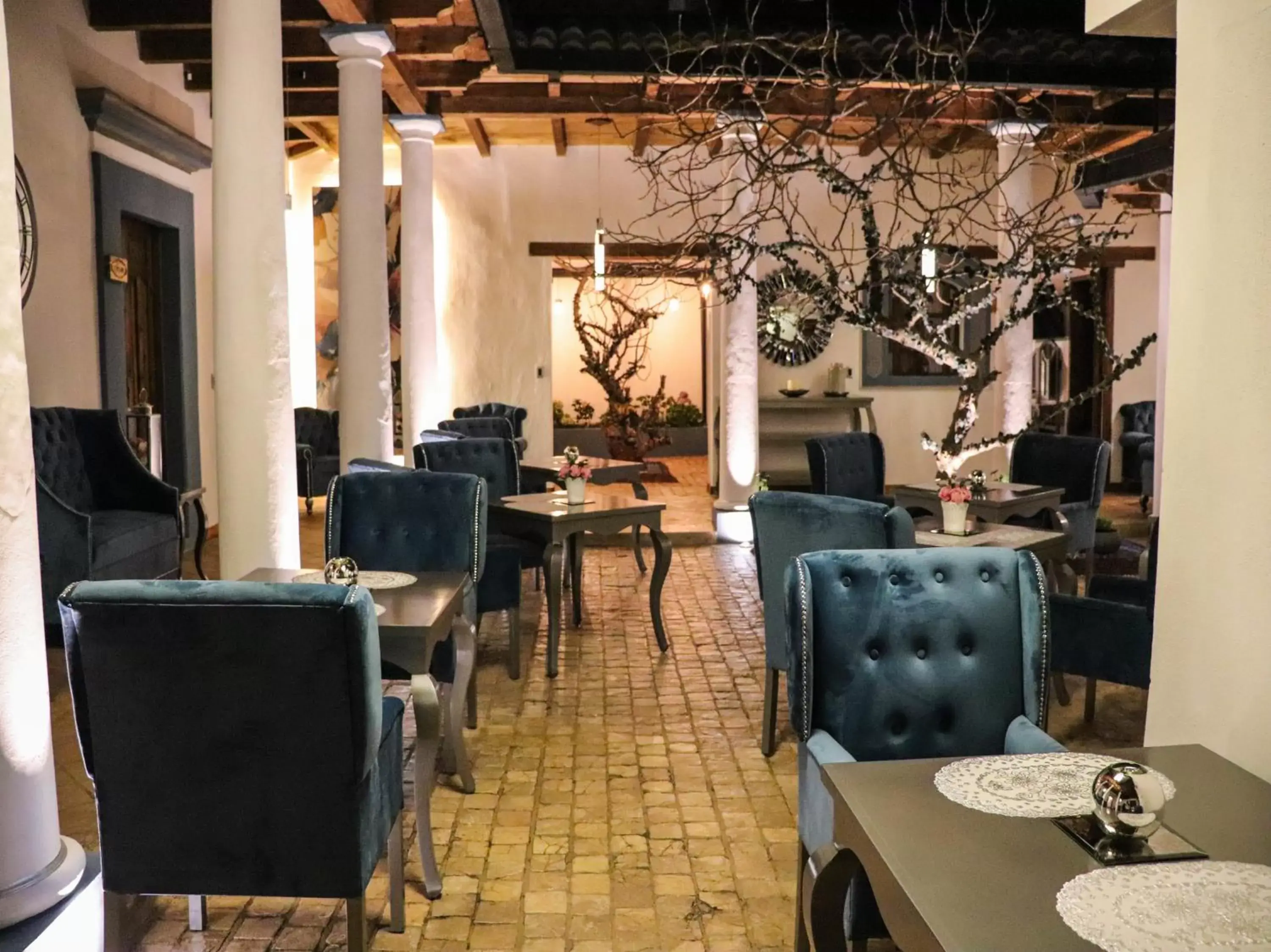 Restaurant/Places to Eat in Hotel Boutique Amorini