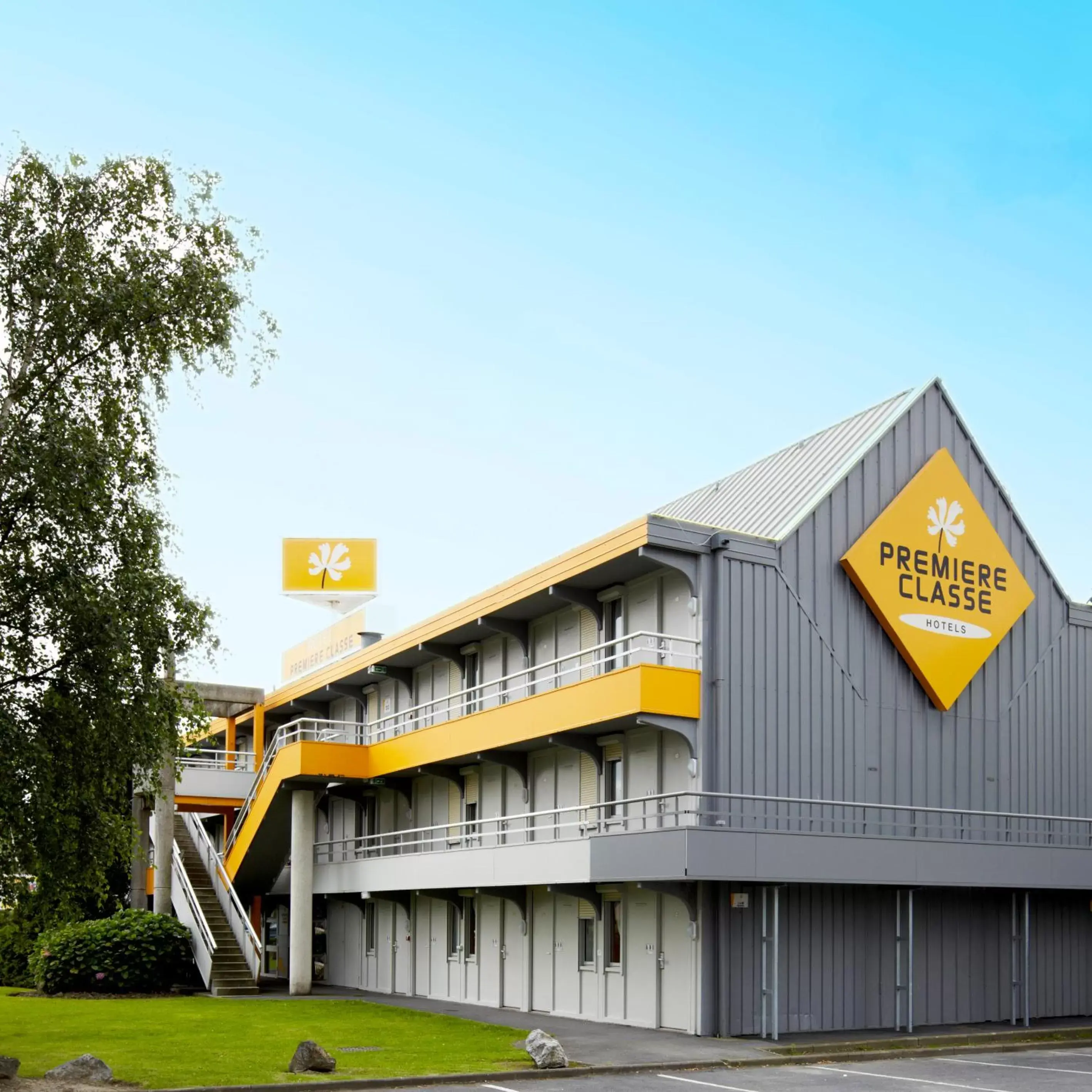 Facade/entrance, Property Building in Premiere Classe Quimper