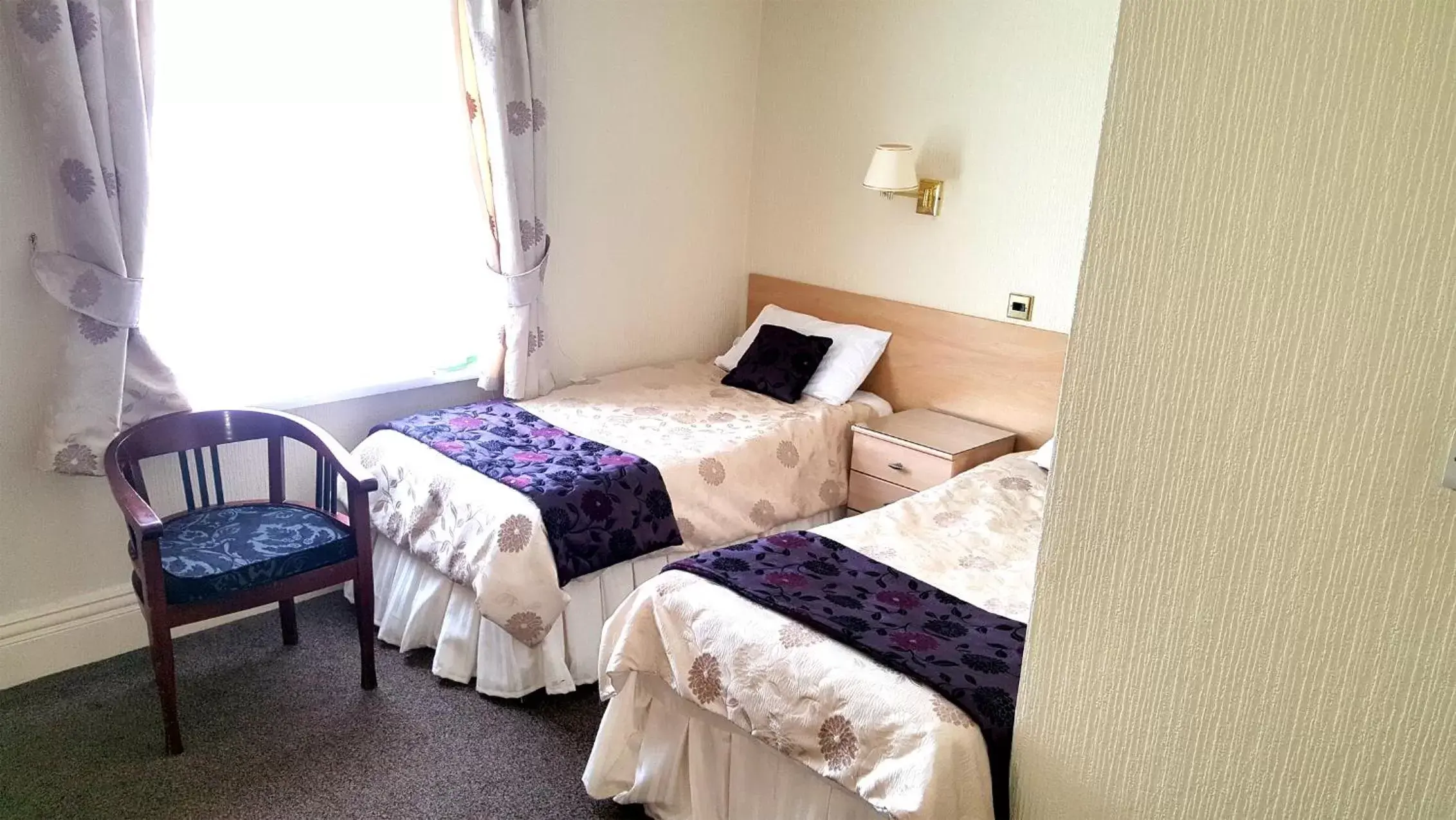 Bed in Clifton Park Hotel - Exclusive to Adults