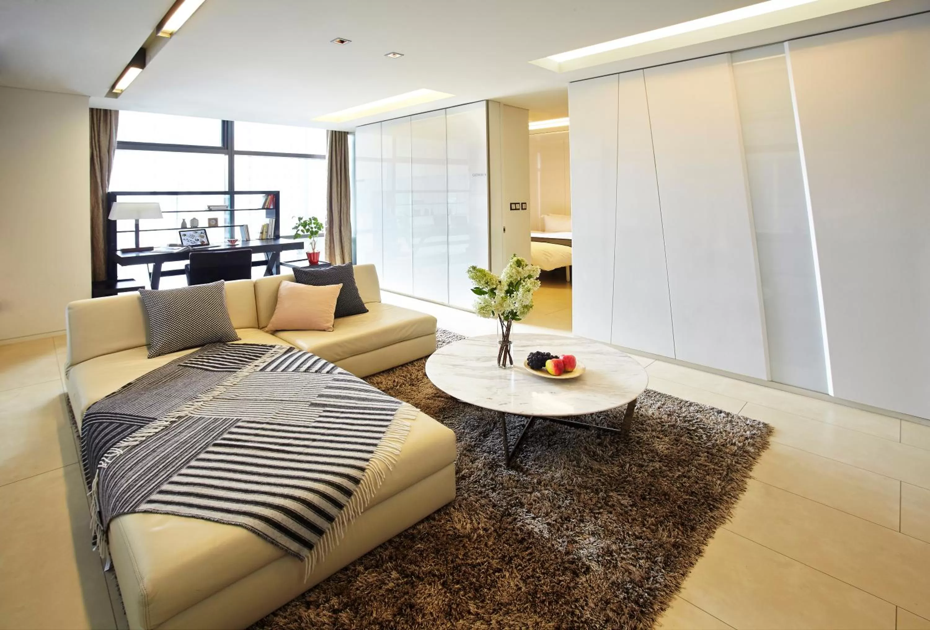 Living room, Bed in The Classic 500 Pentaz Executive Residence