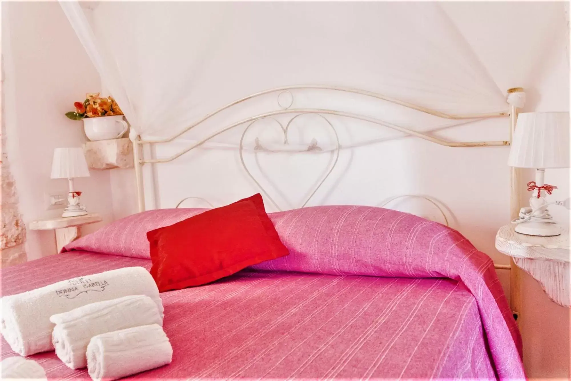 Bed in B&B Trulli Donna Isabella