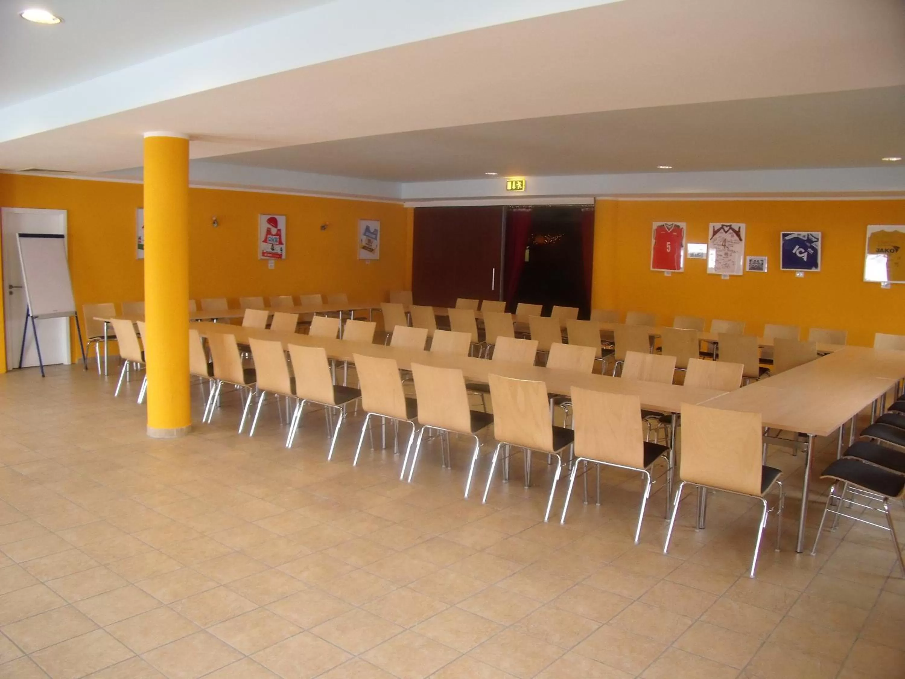 Business facilities in Euroville Jugend- und Sporthotel
