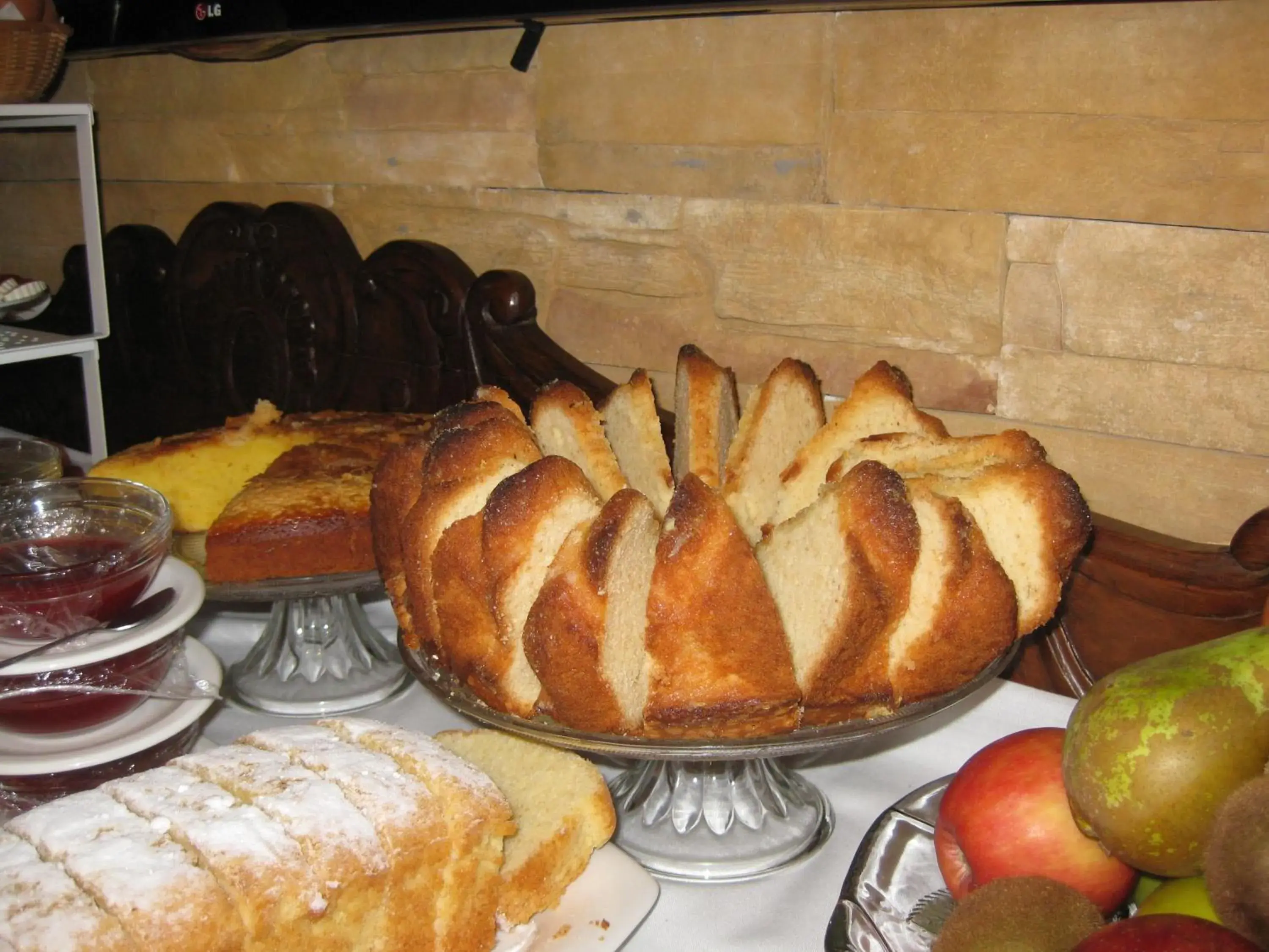 Breakfast, Food in Hotel Rural Entremontes