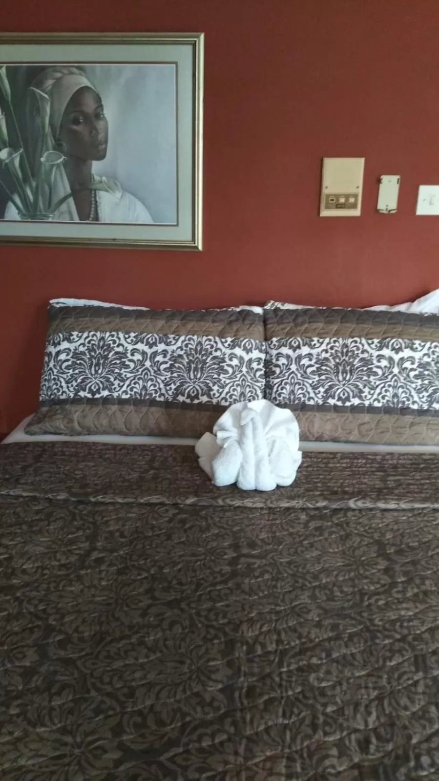 Bed in Seacastles by the beach/pool