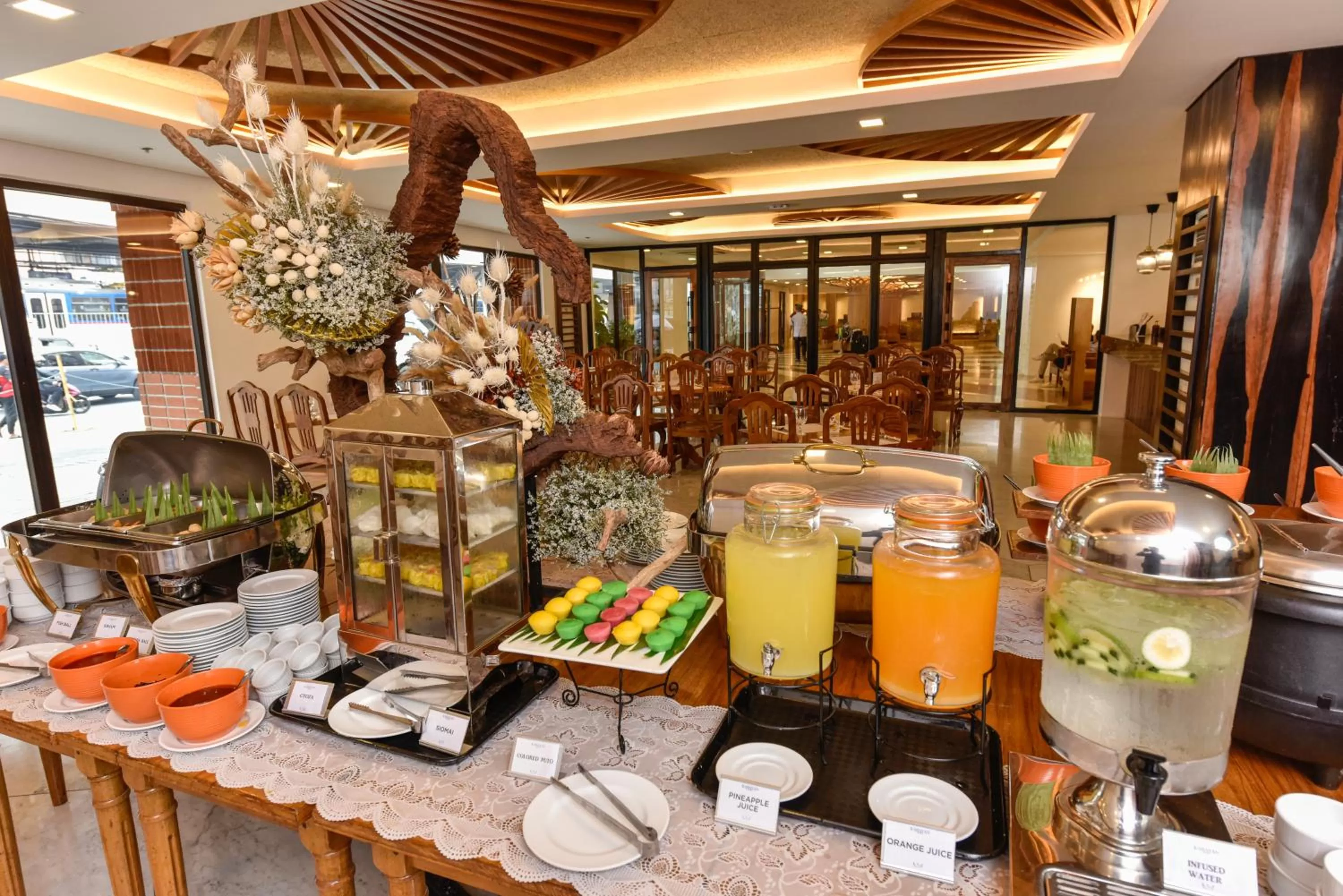 Food and drinks in Kabayan Hotel Pasay