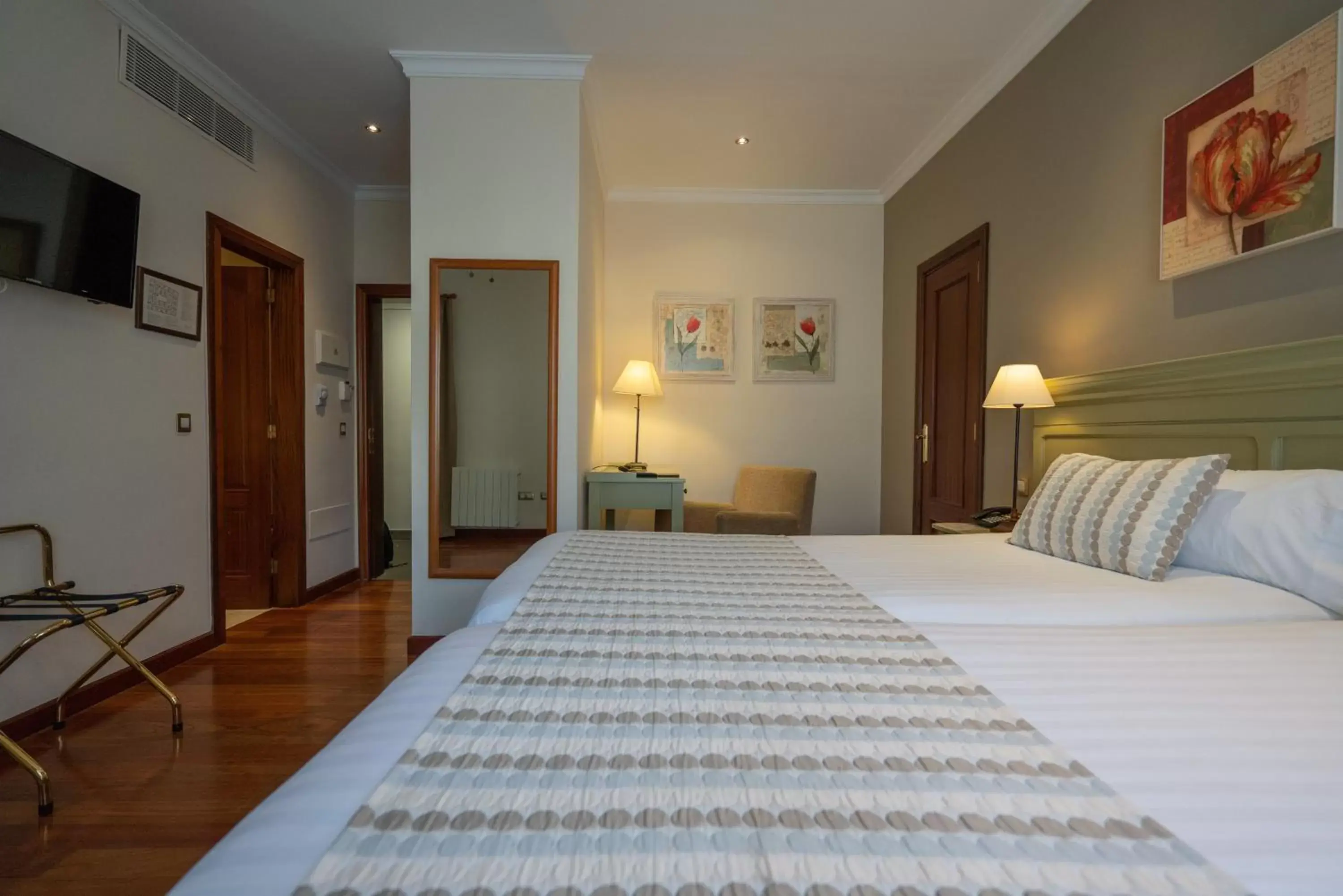 Bed in Laguna Nivaria Hotel & Spa
