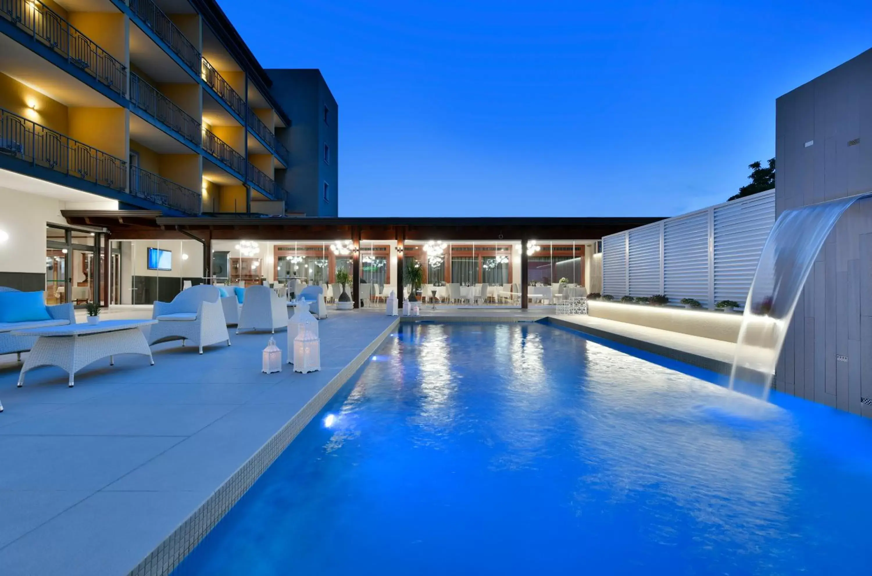 Swimming Pool in Best Western Hotel Ferrari
