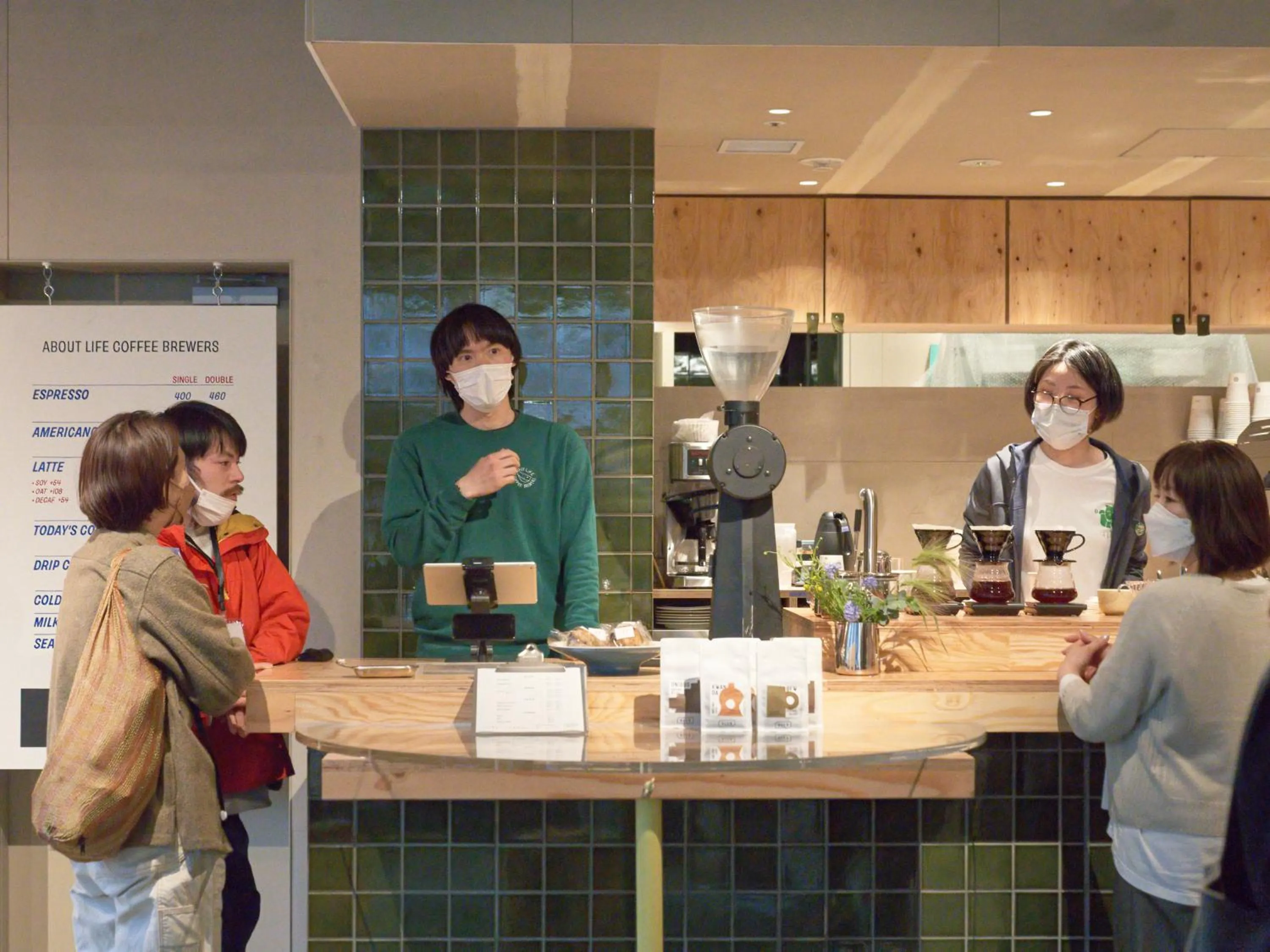 Restaurant/places to eat in all day place shibuya