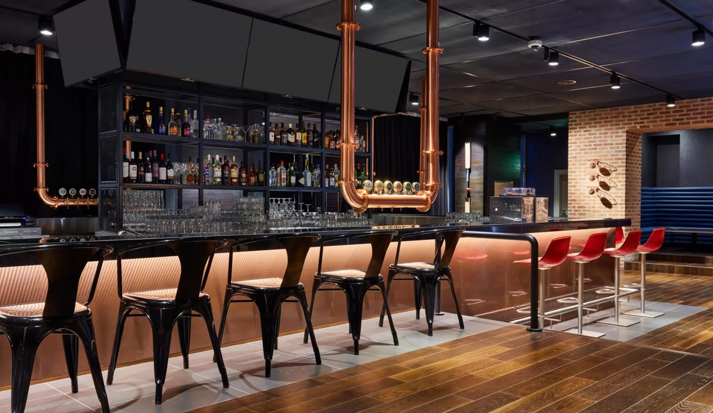 Lounge or bar in Holiday Inn - Doha - The Business Park by IHG