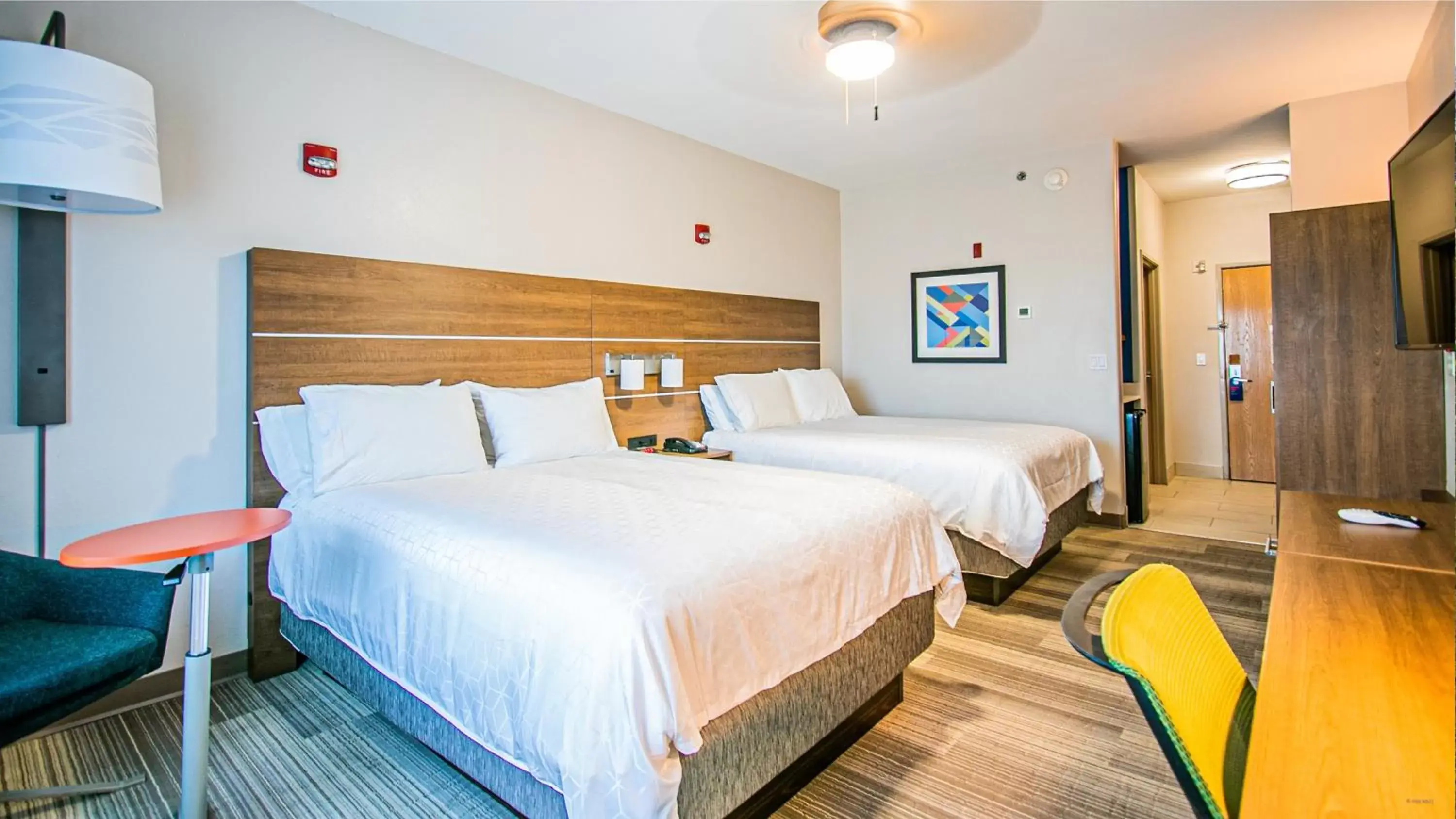 Photo of the whole room, Bed in Holiday Inn Express Hotel and Suites South Padre Island, an IHG Hotel