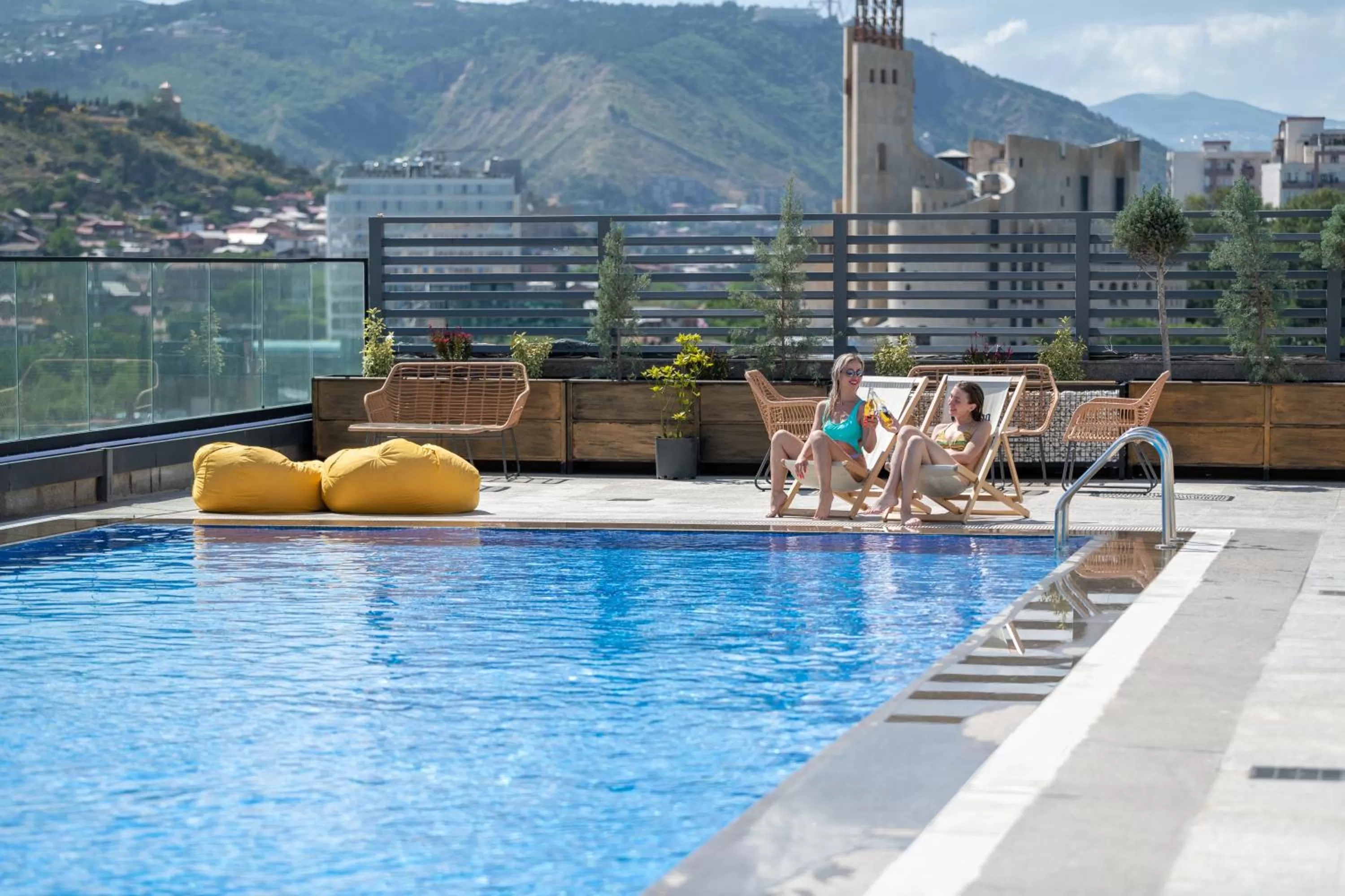Swimming pool in Royal Tulip Hotel & Casino, Tbilisi
