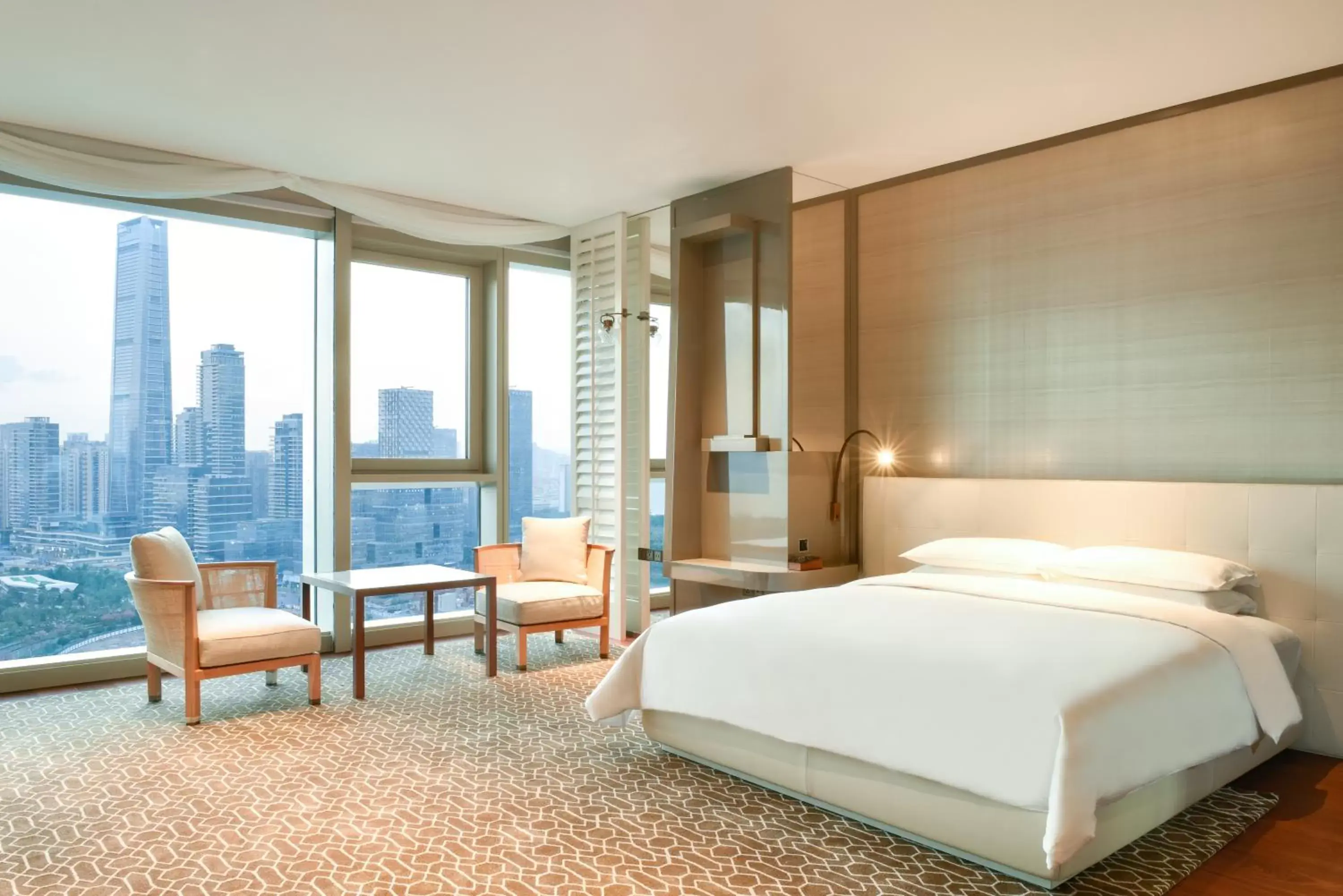 Photo of the whole room in Andaz Shenzhen Bay