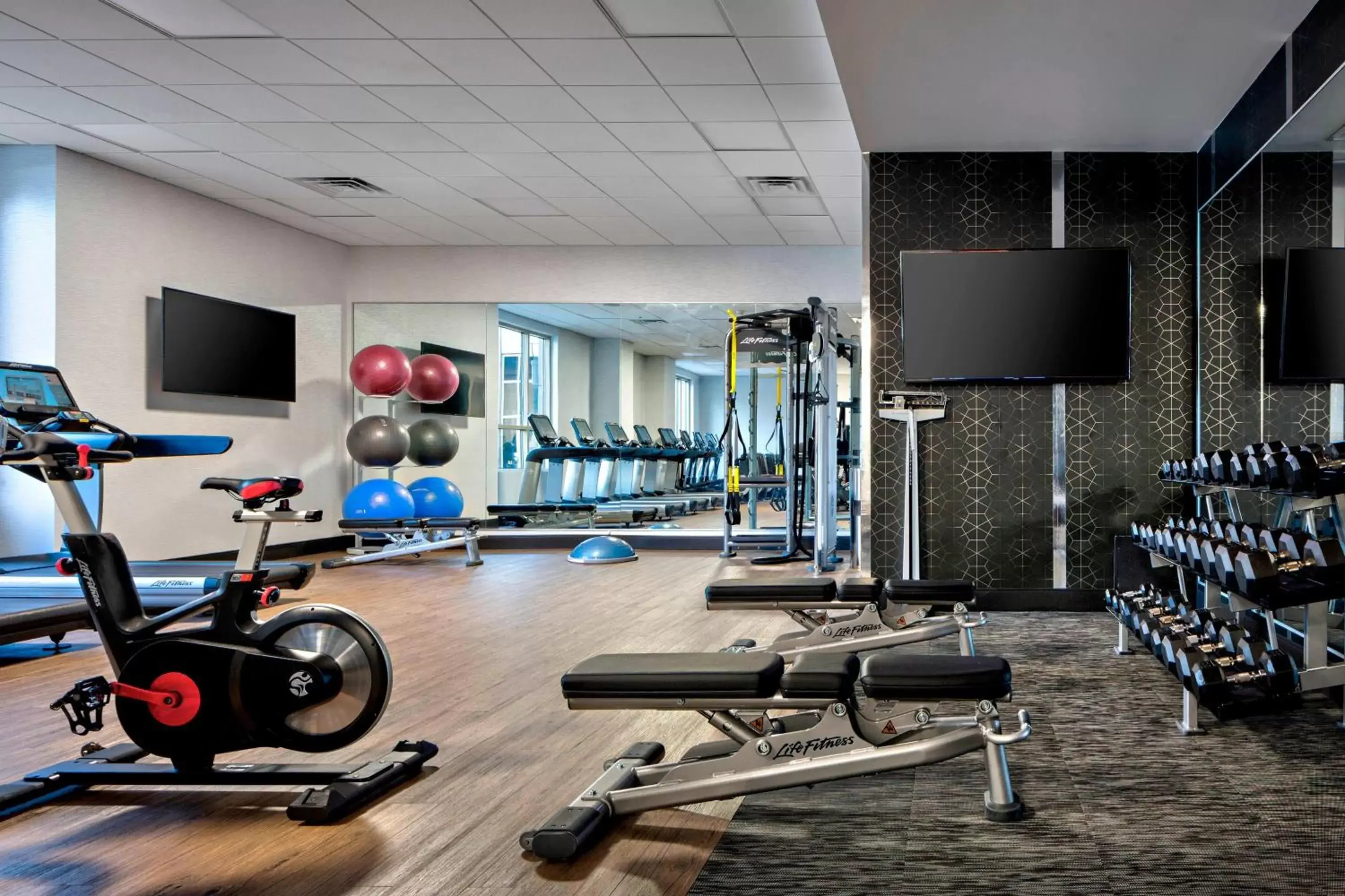Fitness centre/facilities, Fitness Center/Facilities in Marriott Dallas Las Colinas