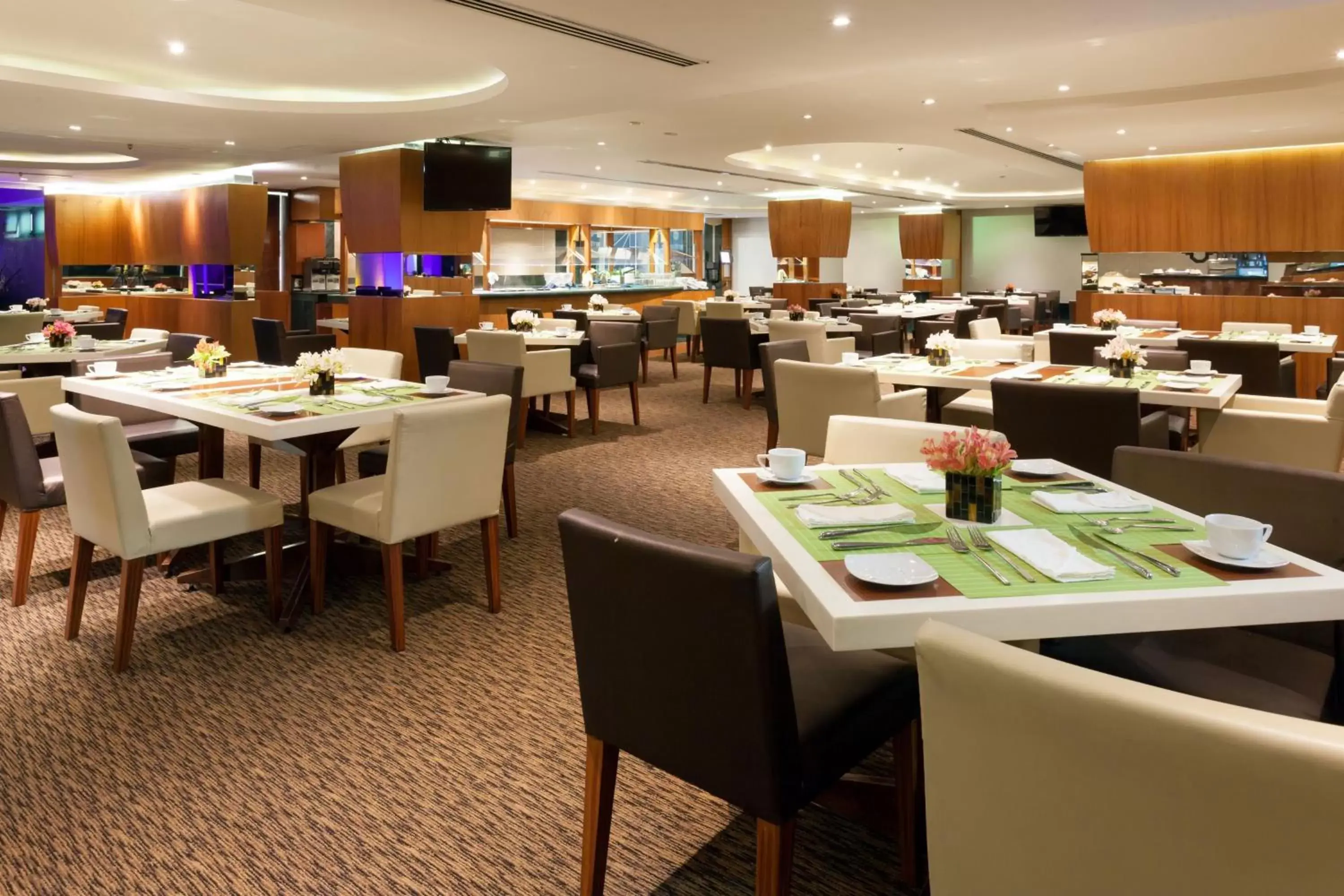 Restaurant/places to eat in Crowne Plaza Toluca - Lancaster by IHG Restaurant/places to eat in Crowne Plaza Toluca - Lancaster by IHG