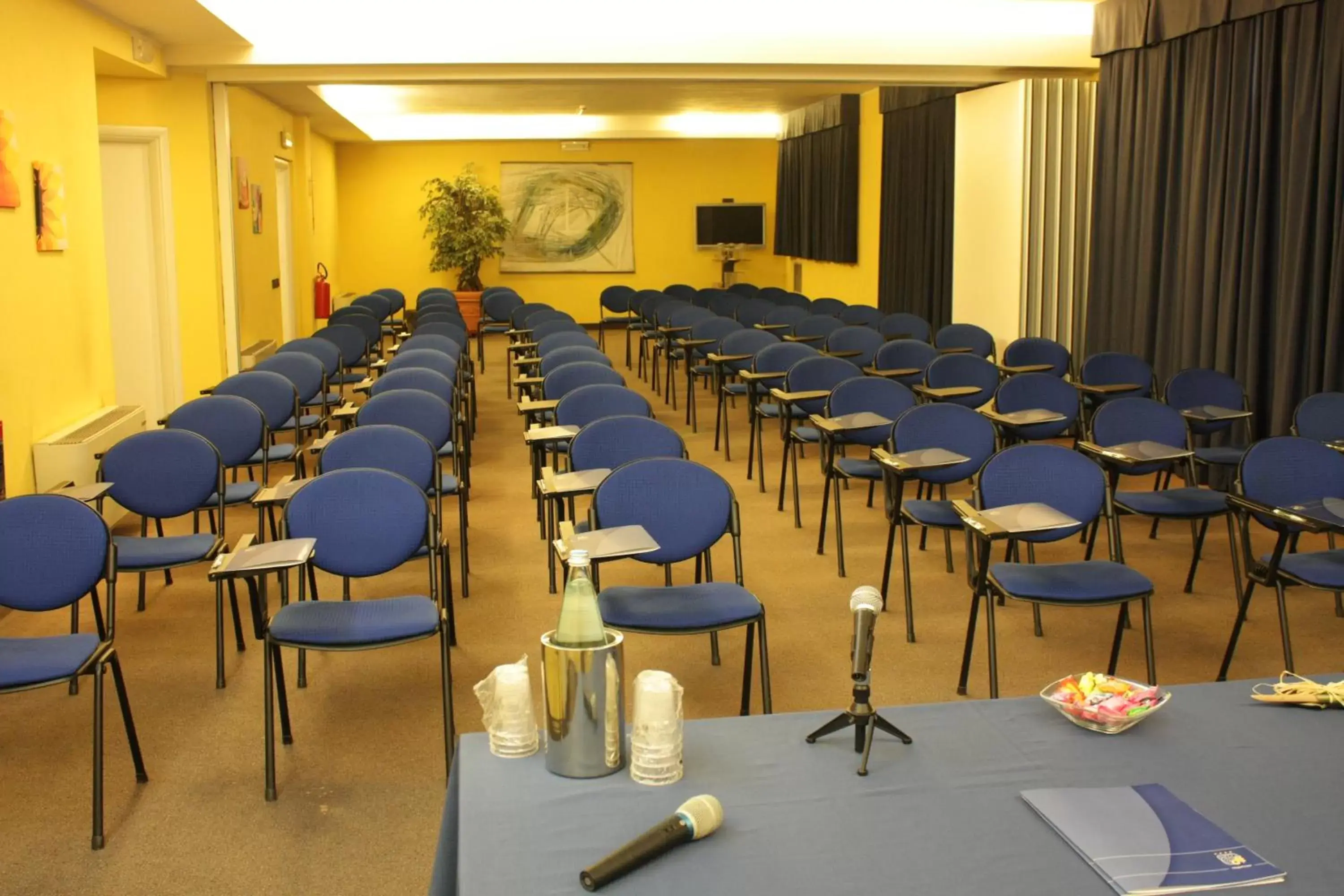 Meeting/conference room in MH Hotel Piacenza Fiera