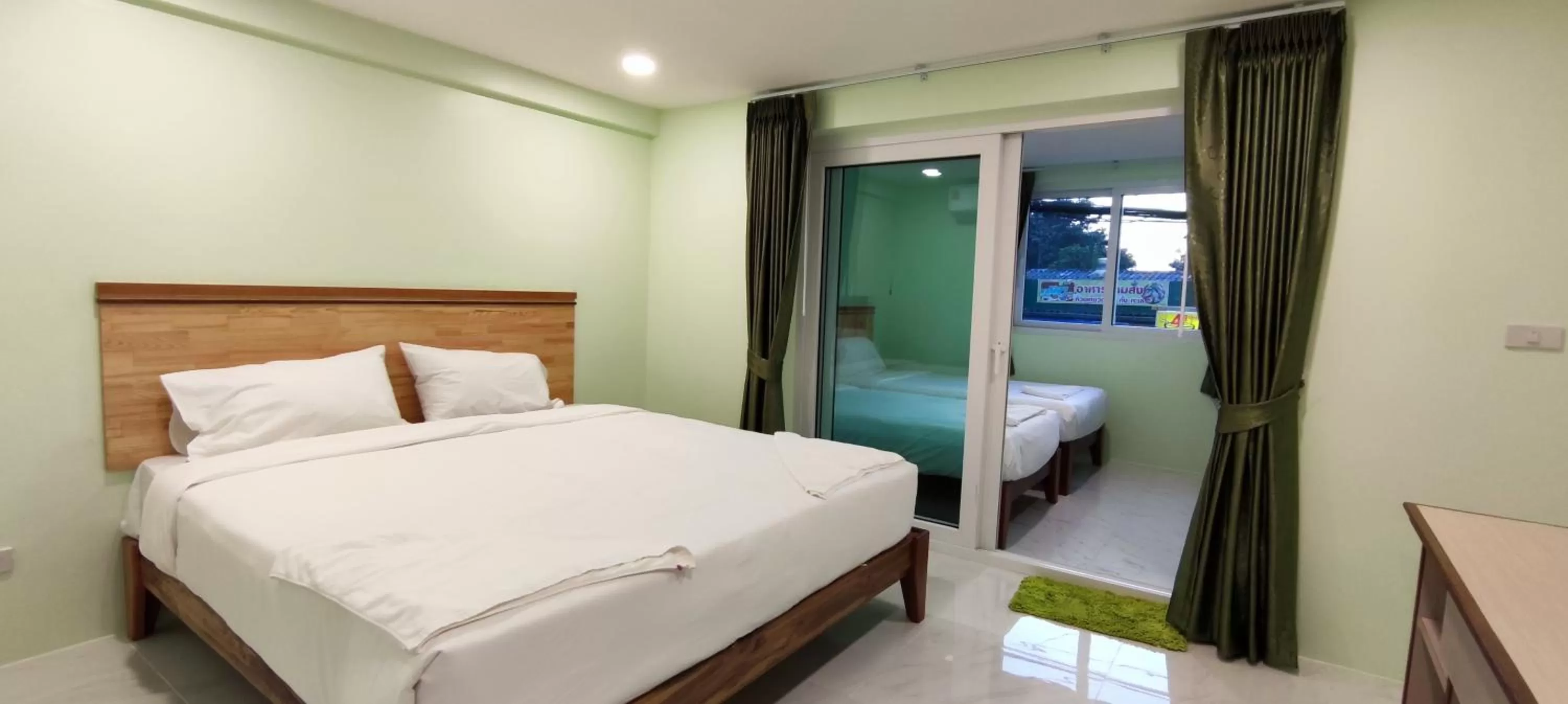 Bed in Sea-Sun Bungalow & Resort