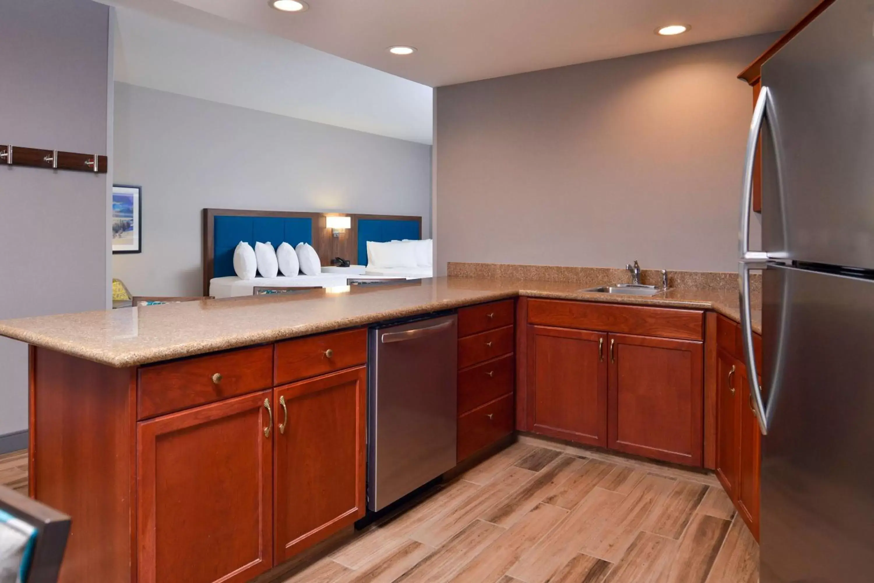 Kitchen or kitchenette, Kitchen/Kitchenette in Hampton Inn & Suites Boise/Spectrum