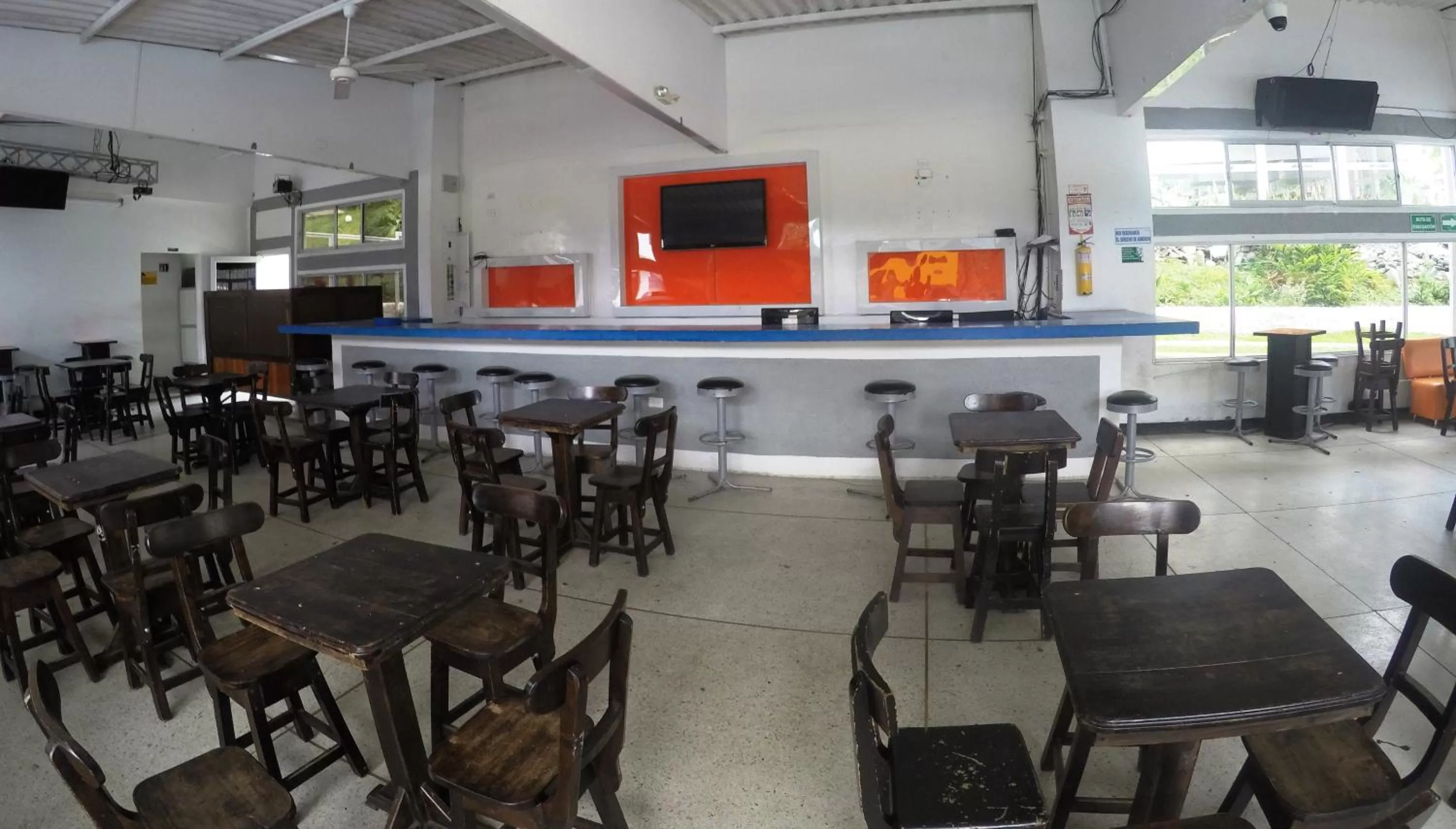 Karaoke in Sky Club Eco Hotel