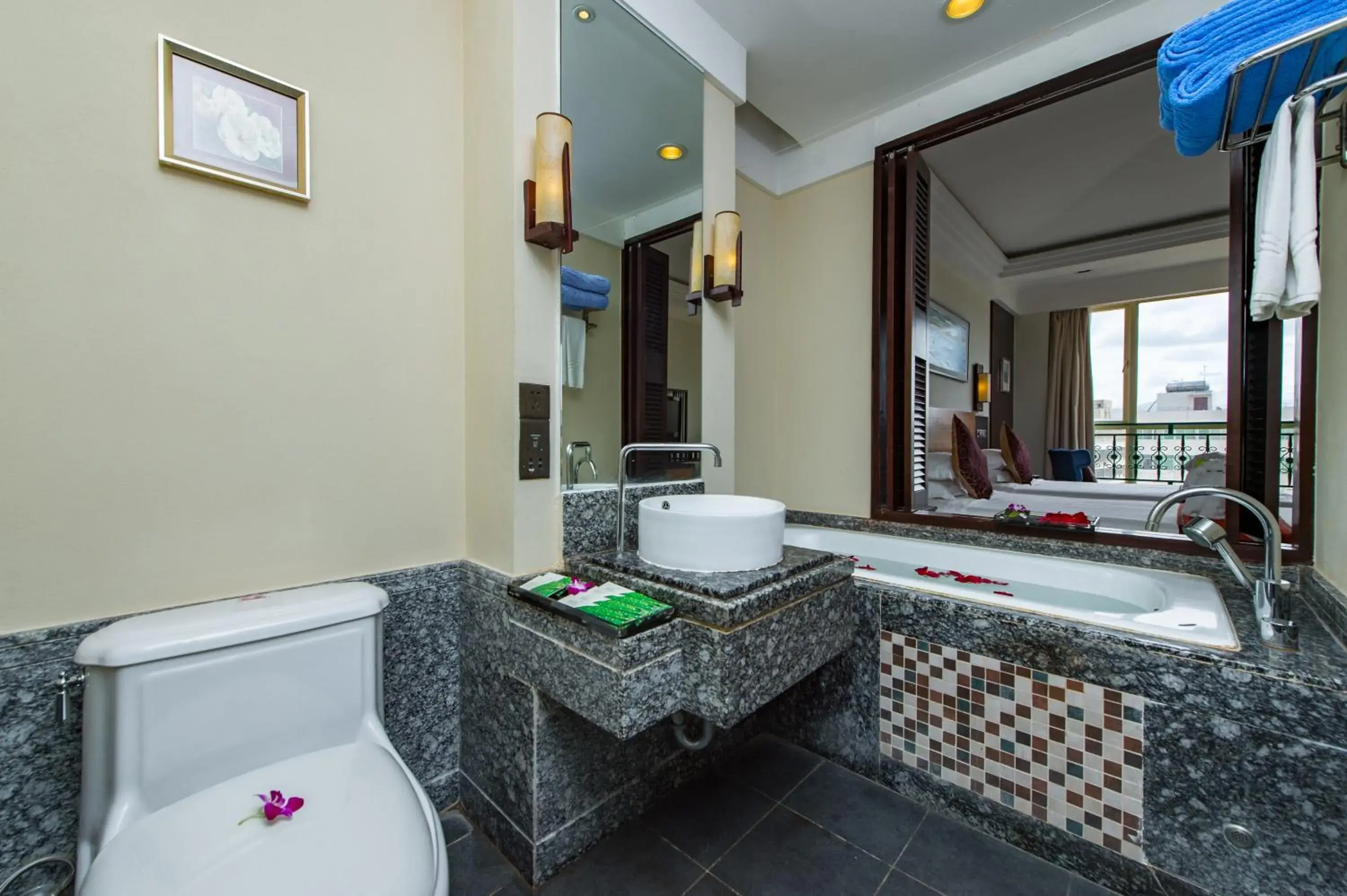 Bathroom in Shengyi Holiday Villa Hotel