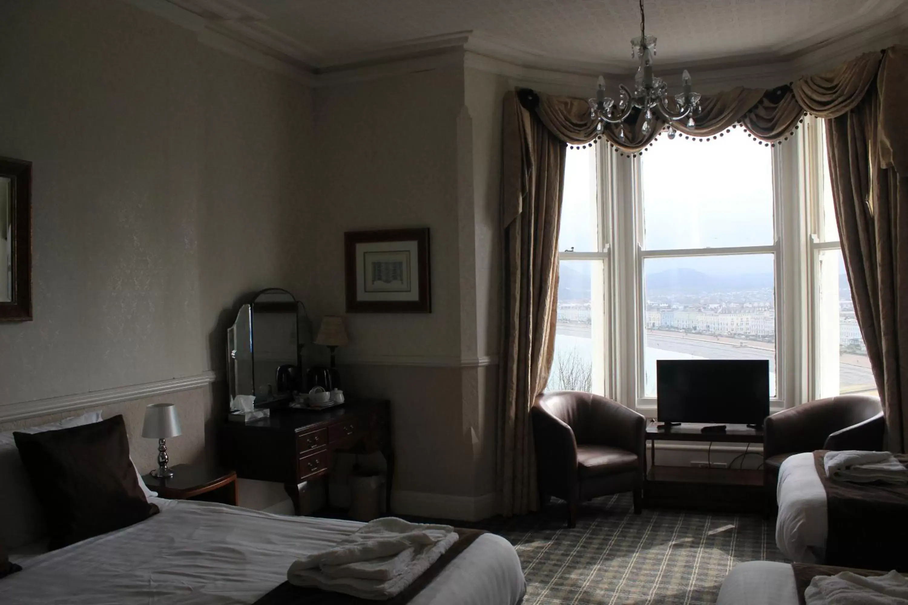 Seating Area in Headlands Hotel