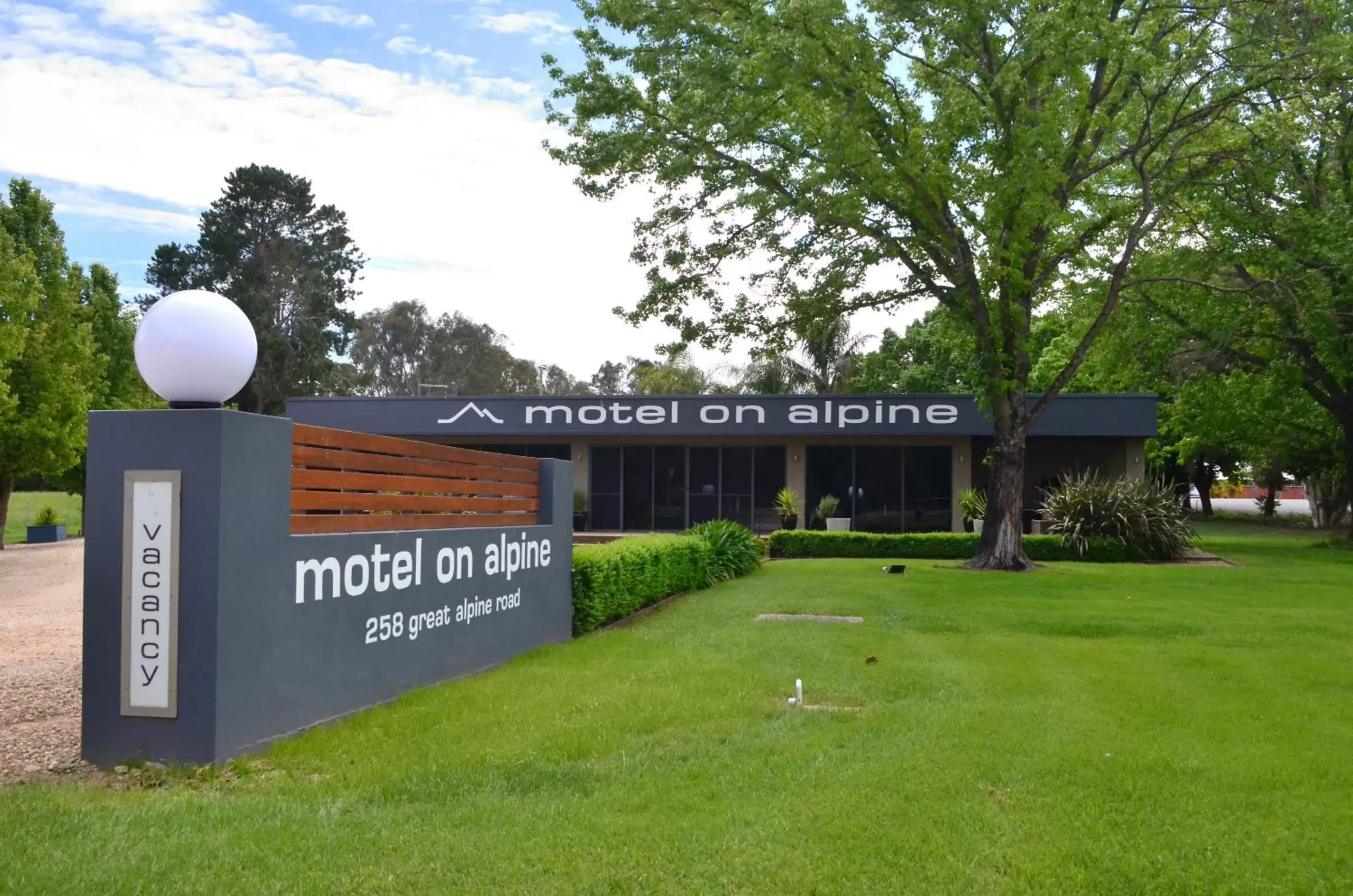 Myrtleford Motel on Alpine Myrtleford Motel on Alpine