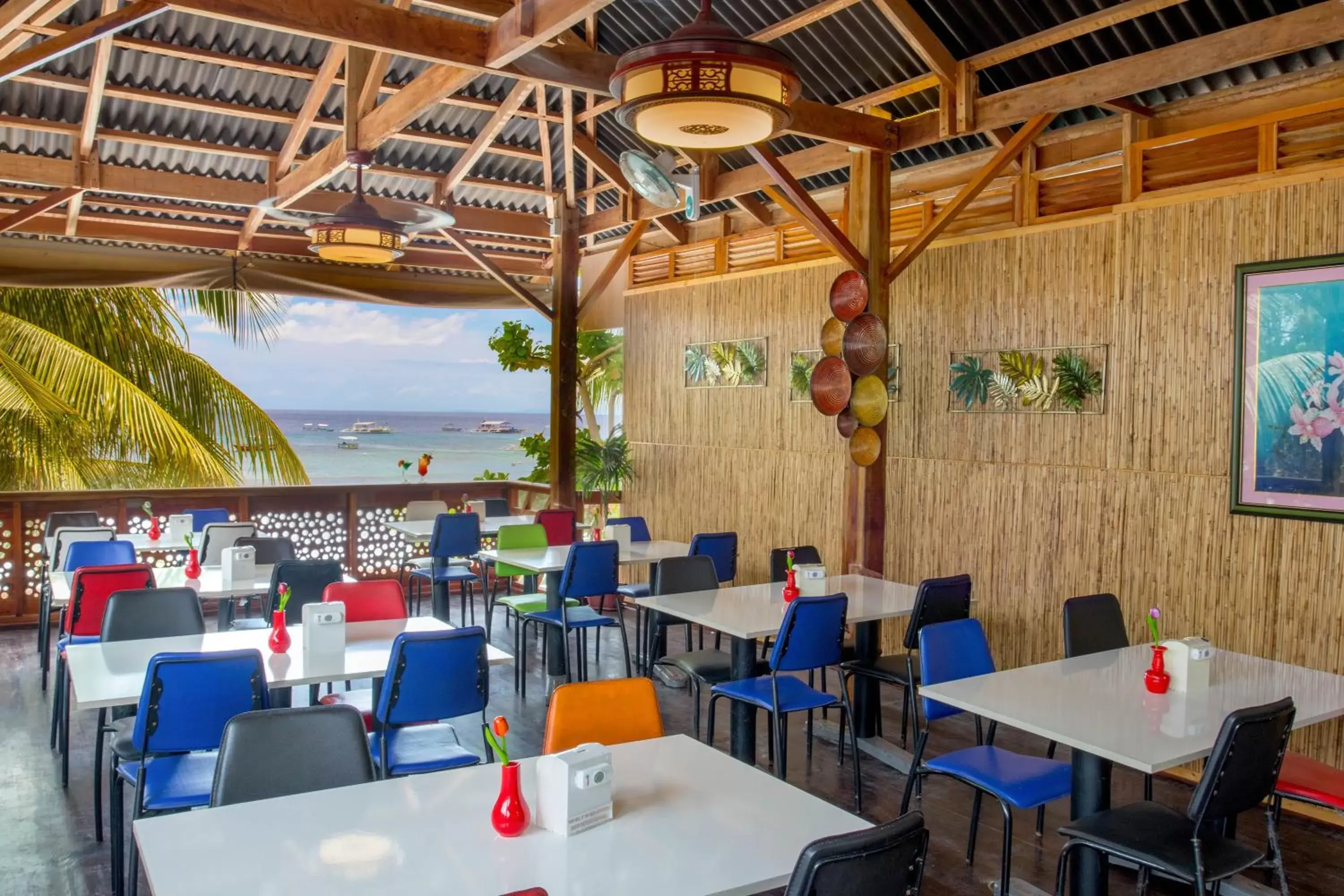 Sea view, Restaurant/Places to Eat in Hayahay Resort