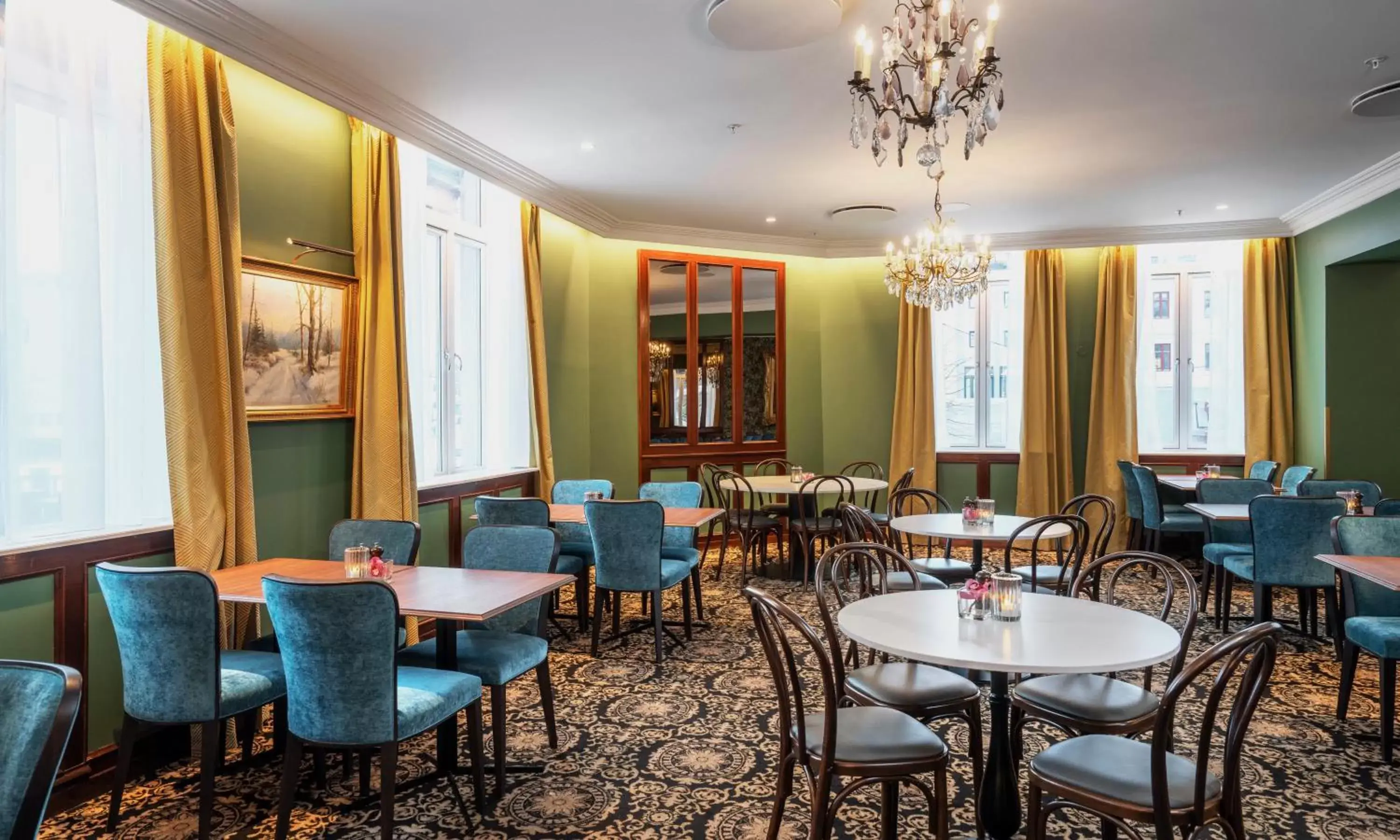 Restaurant/places to eat in Thon Hotel Høyers Restaurant/places to eat in Thon Hotel Høyers