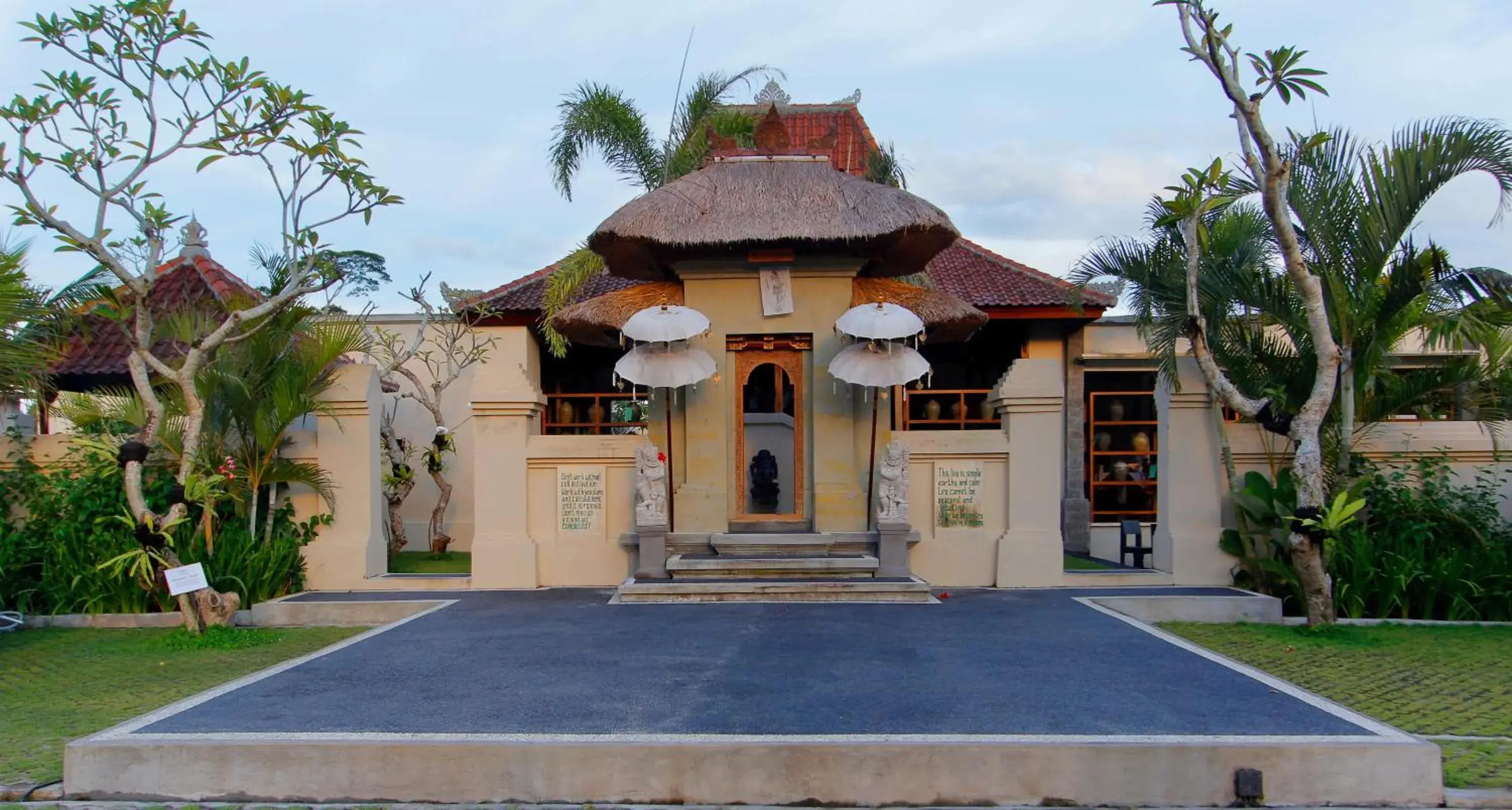 Facade/entrance in Alam Puisi Villa Ubud