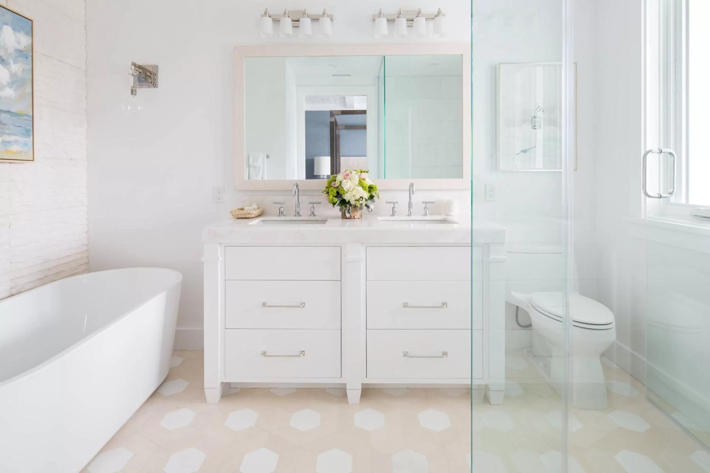 Bathroom in Lido House, Autograph Collection