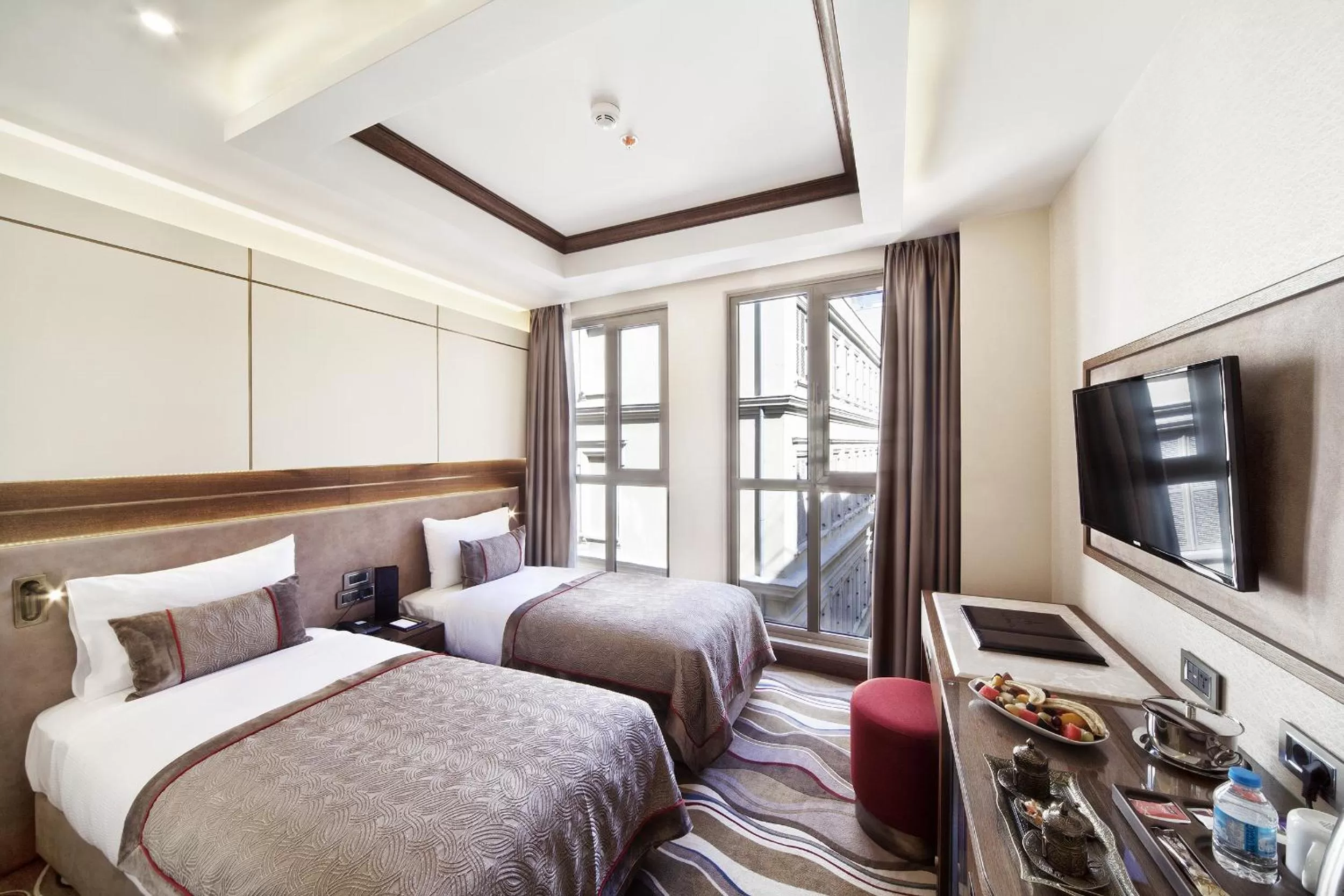 Photo of the whole room, Bed in Grand Hotel de Pera