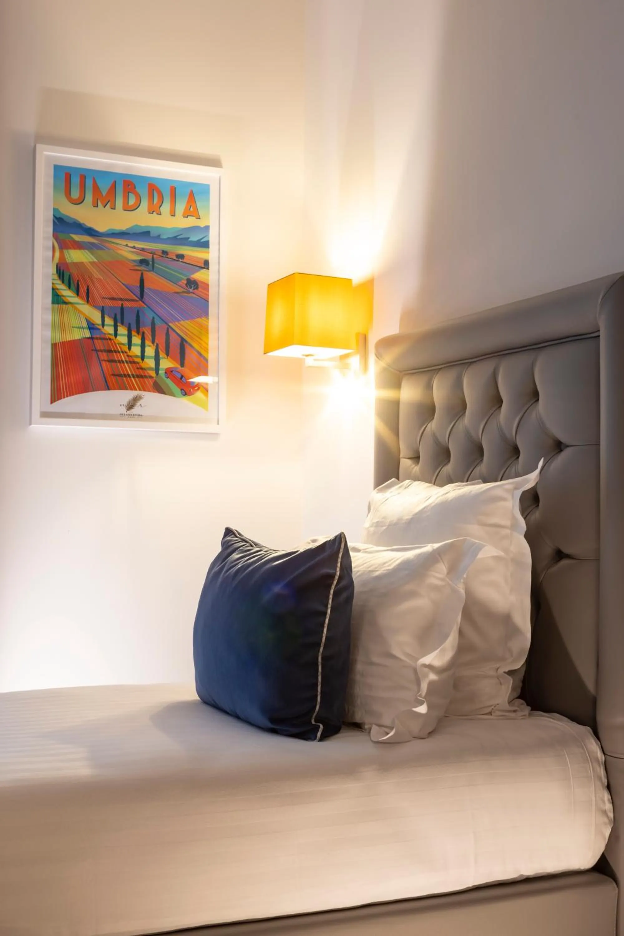 Bed in Hôtel Nice Azur Riviera