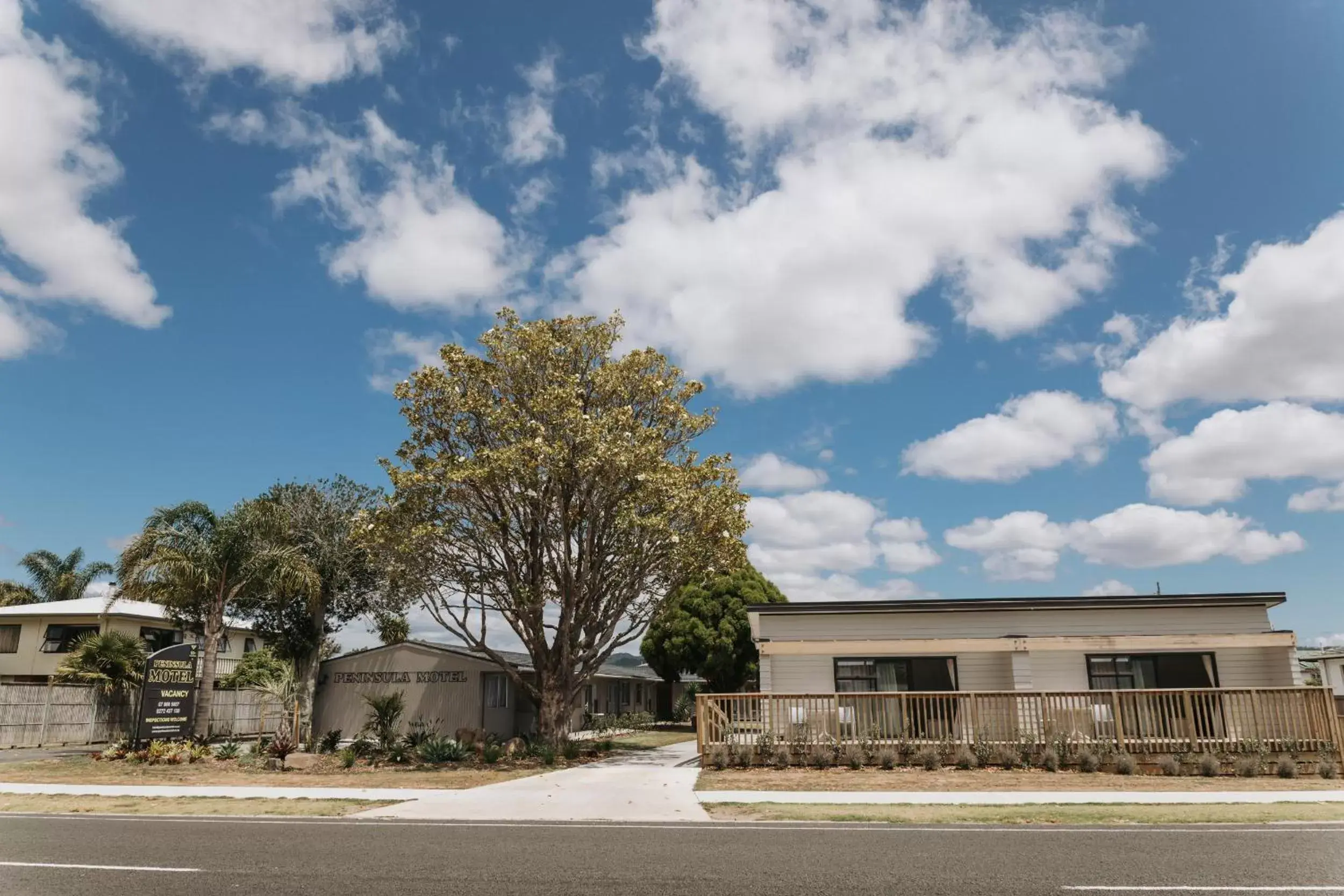 Property Building in Peninsula Motel