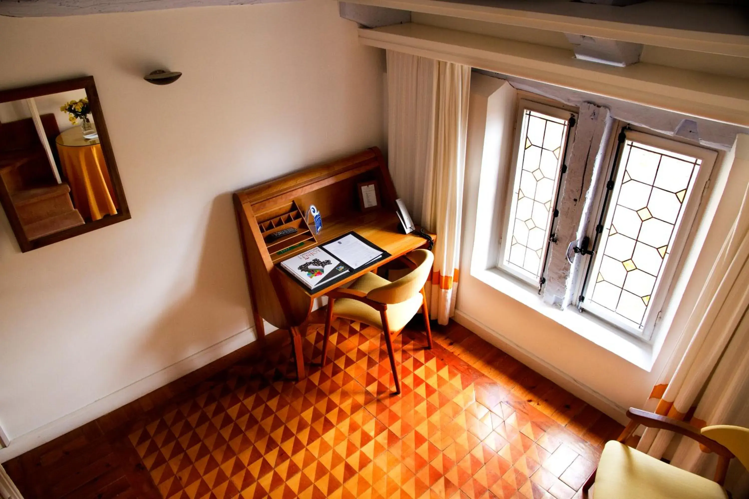 Photo of the whole room in Hotel Posada Santa Maria la Real