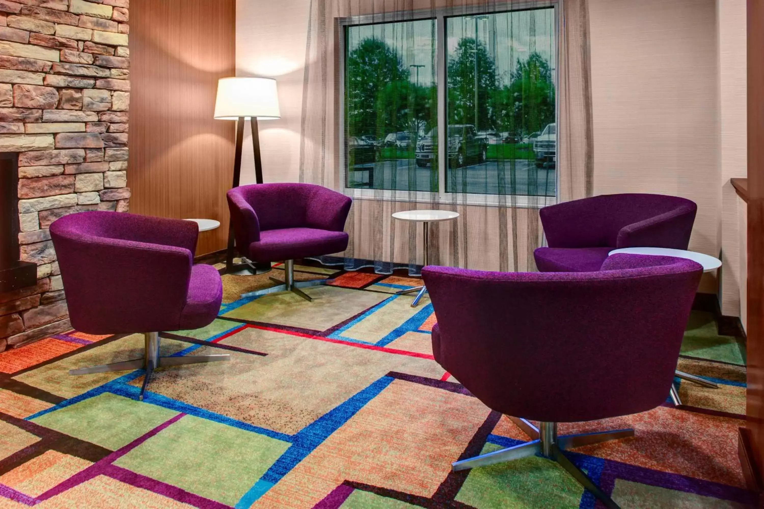 Lobby or reception, Seating Area in Fairfield Inn and Suites by Marriott Emporia I-95