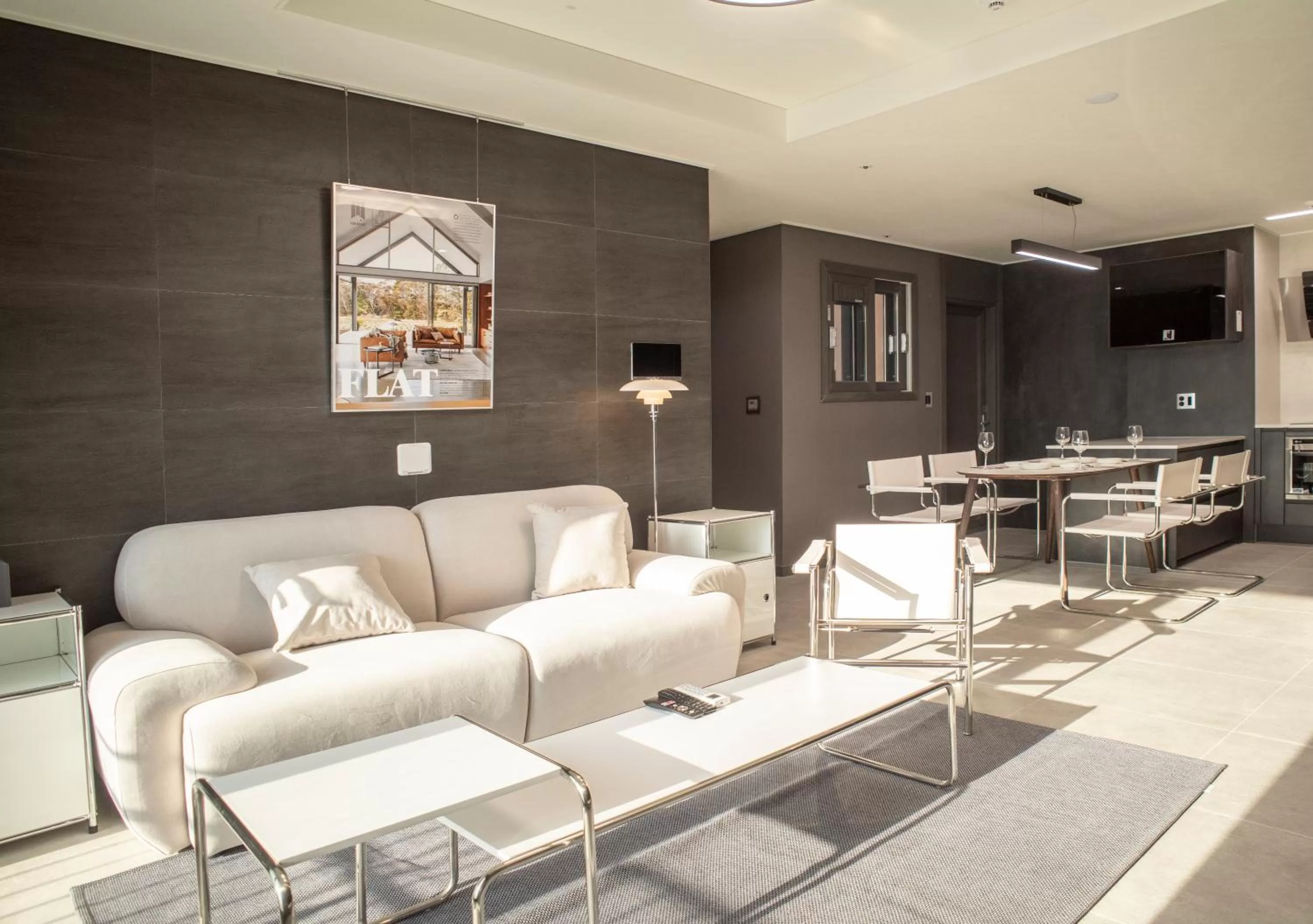 Seating Area in Y Collection by UH FLAT Osiria