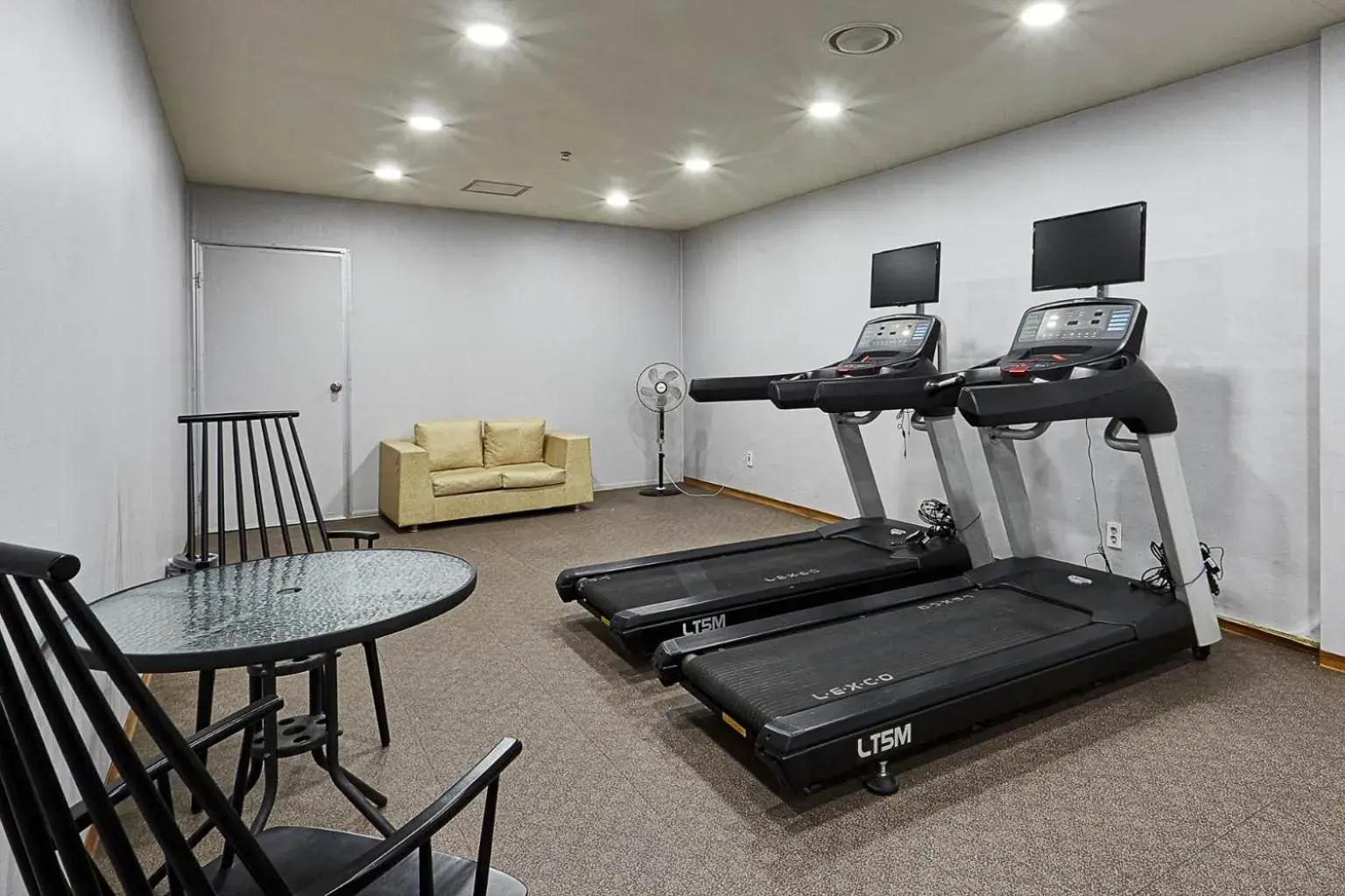 Fitness Center/Facilities in Central Plaza Suwon Hotel