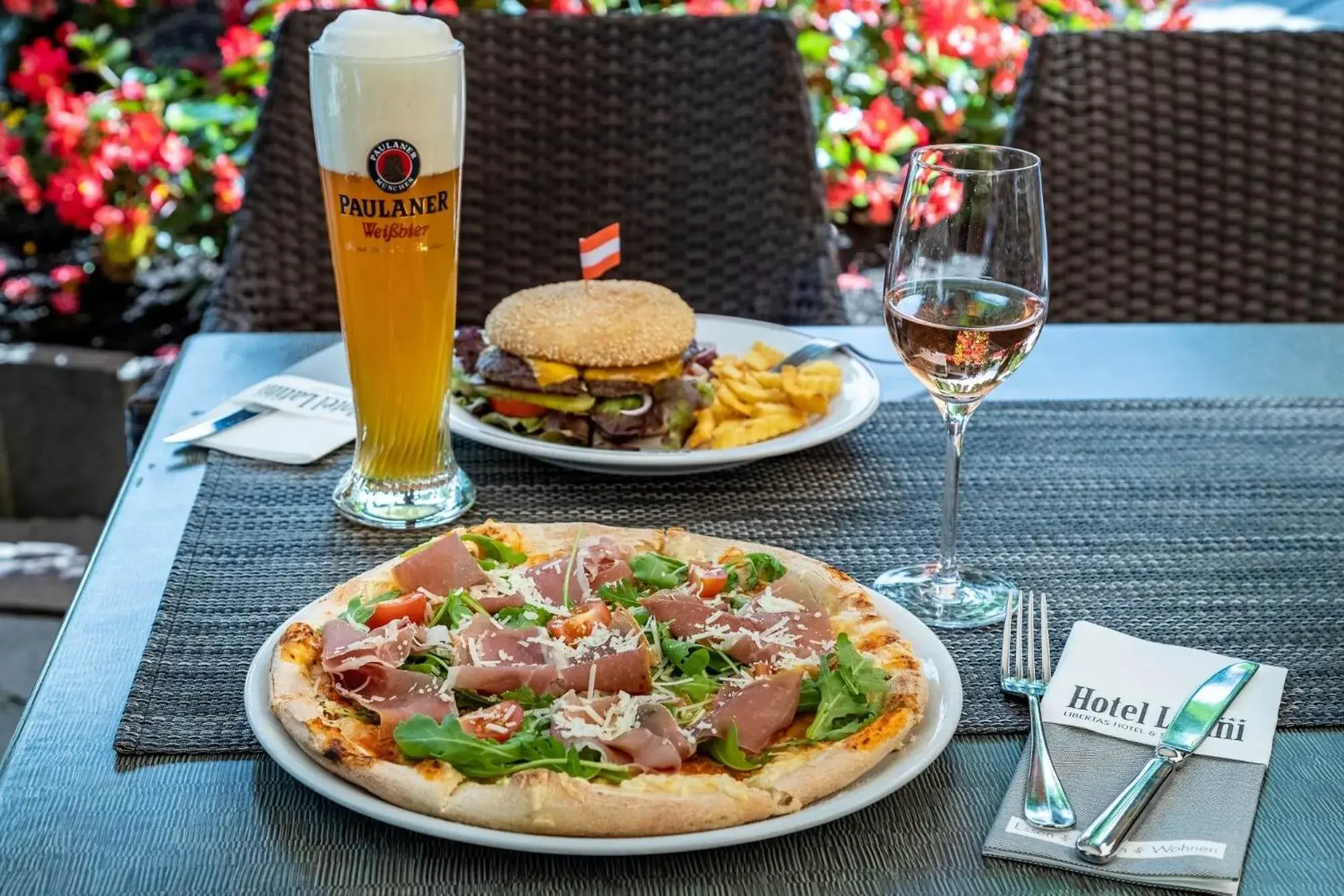 Restaurant/places to eat, Lunch and Dinner in Der Schütthof