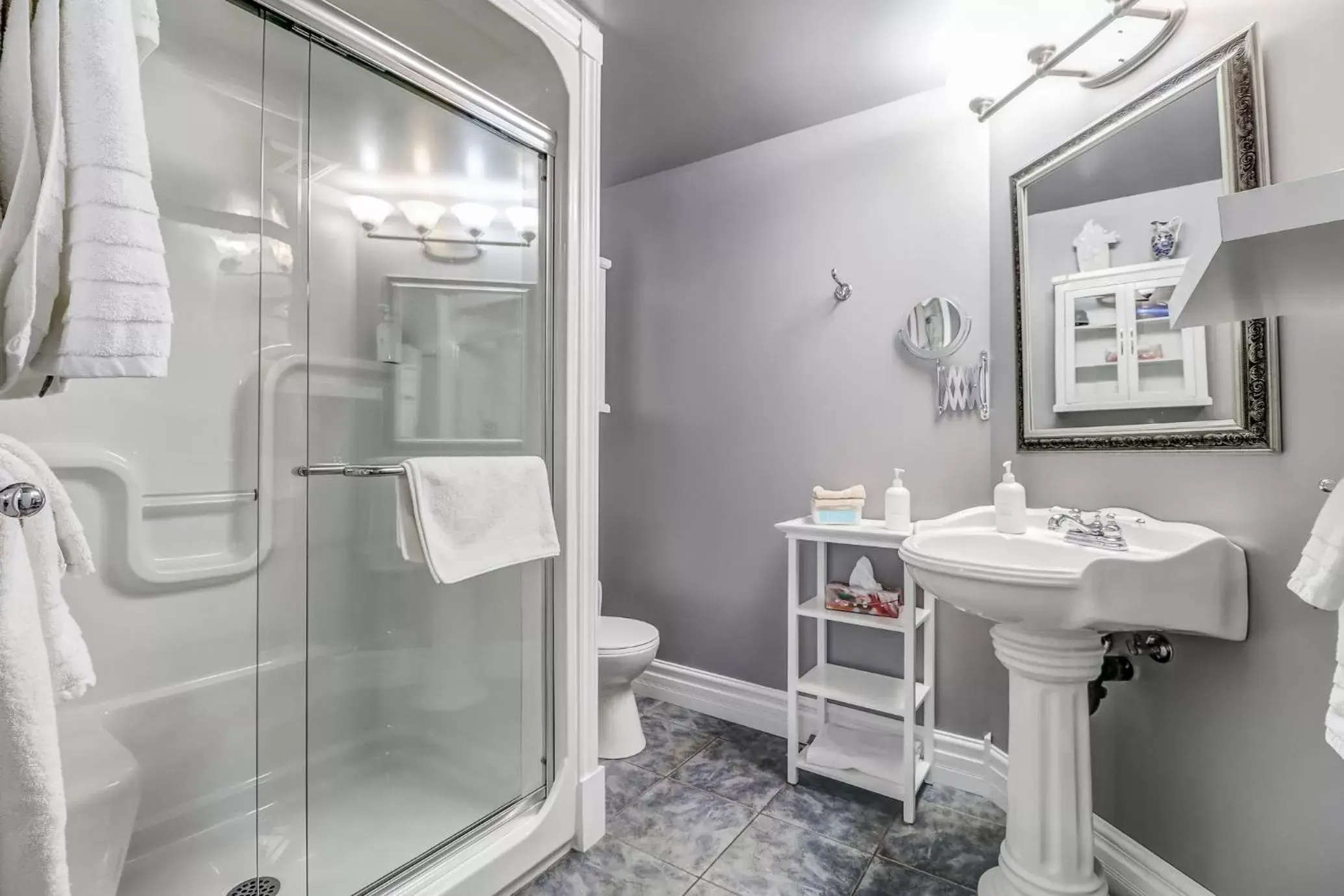 Bathroom in School House Bed and Breakfast C.1859