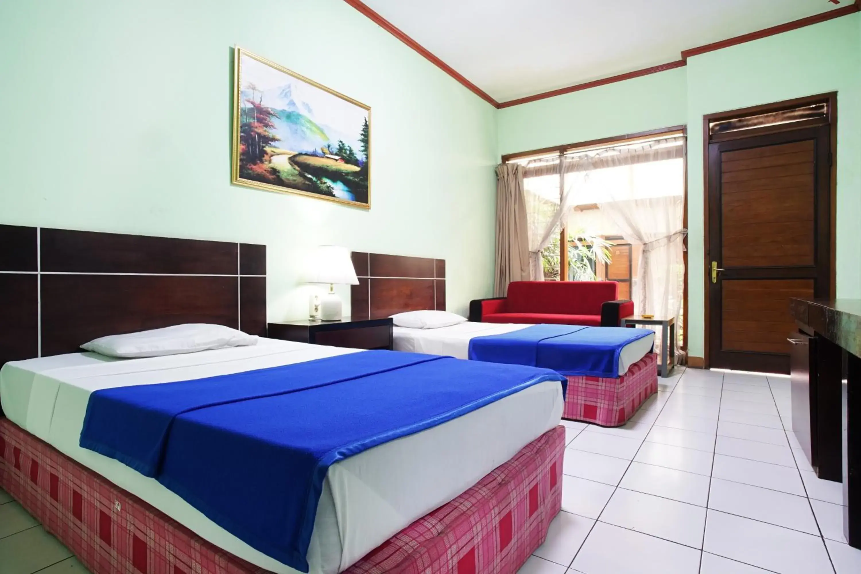 Bedroom, Bed in Hotel Bandung Permai