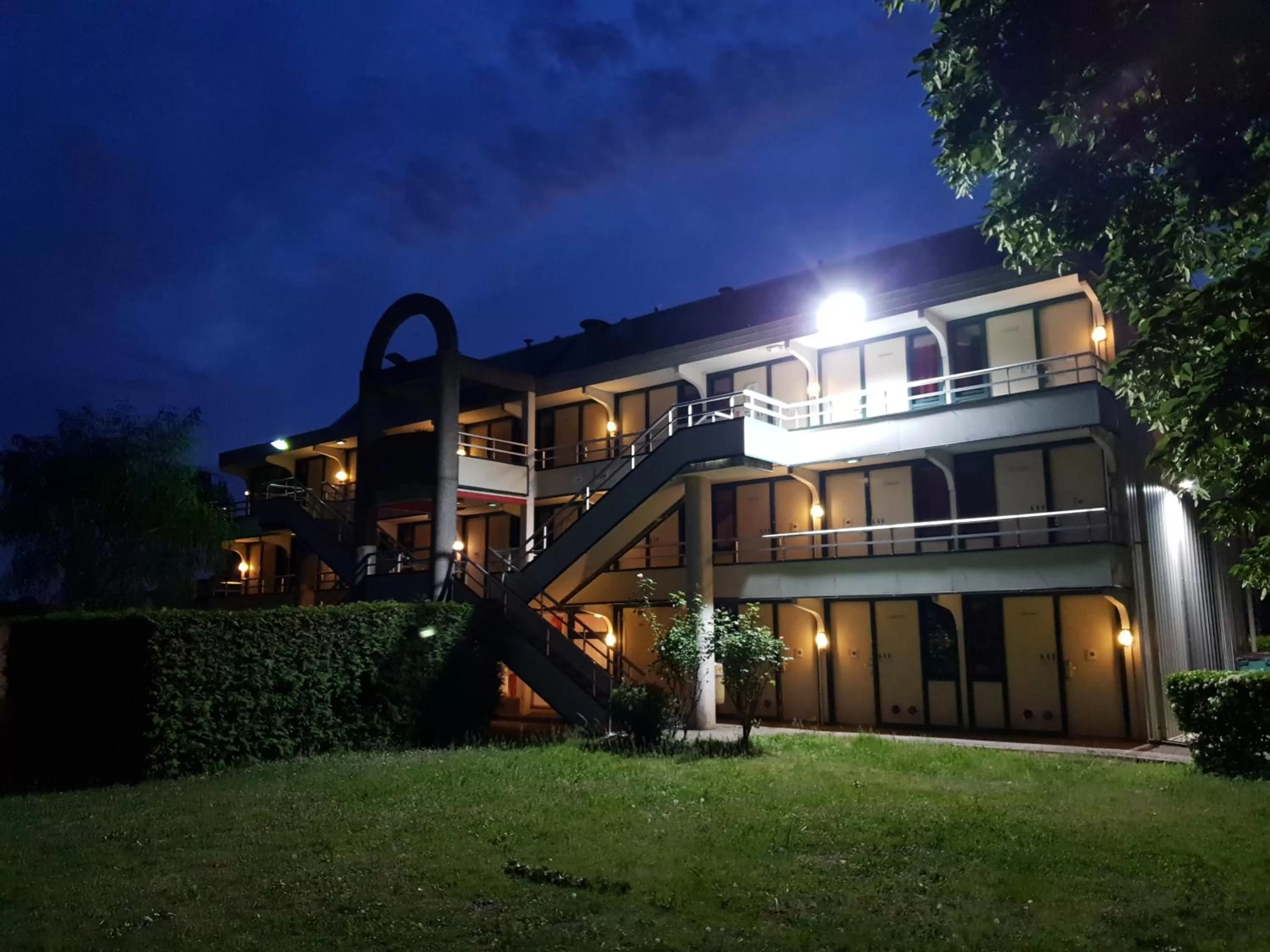 Facade/entrance in Premiere Classe Nancy Est Essey