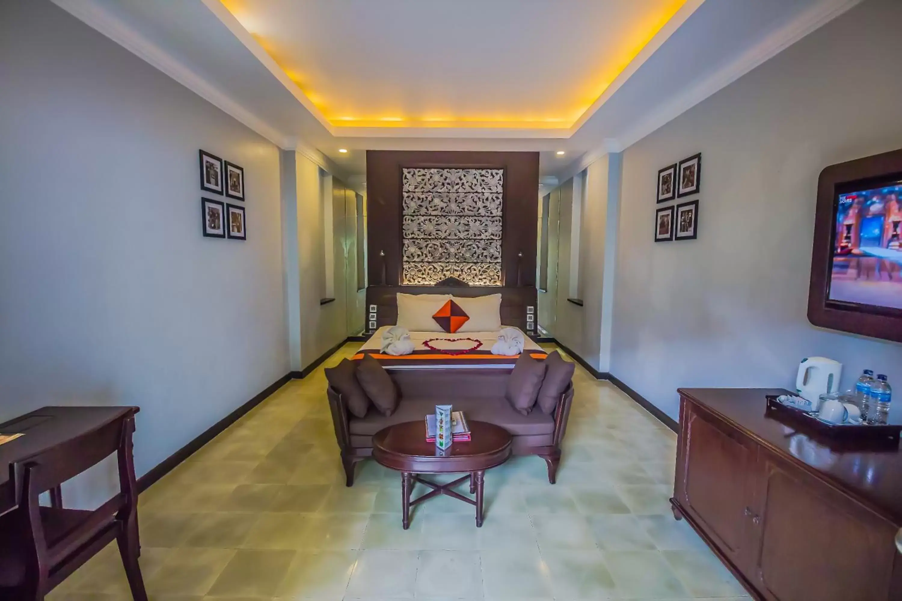Restaurant/places to eat in The Lokha Legian Resort & Spa Restaurant/places to eat in The Lokha Legian Resort & Spa